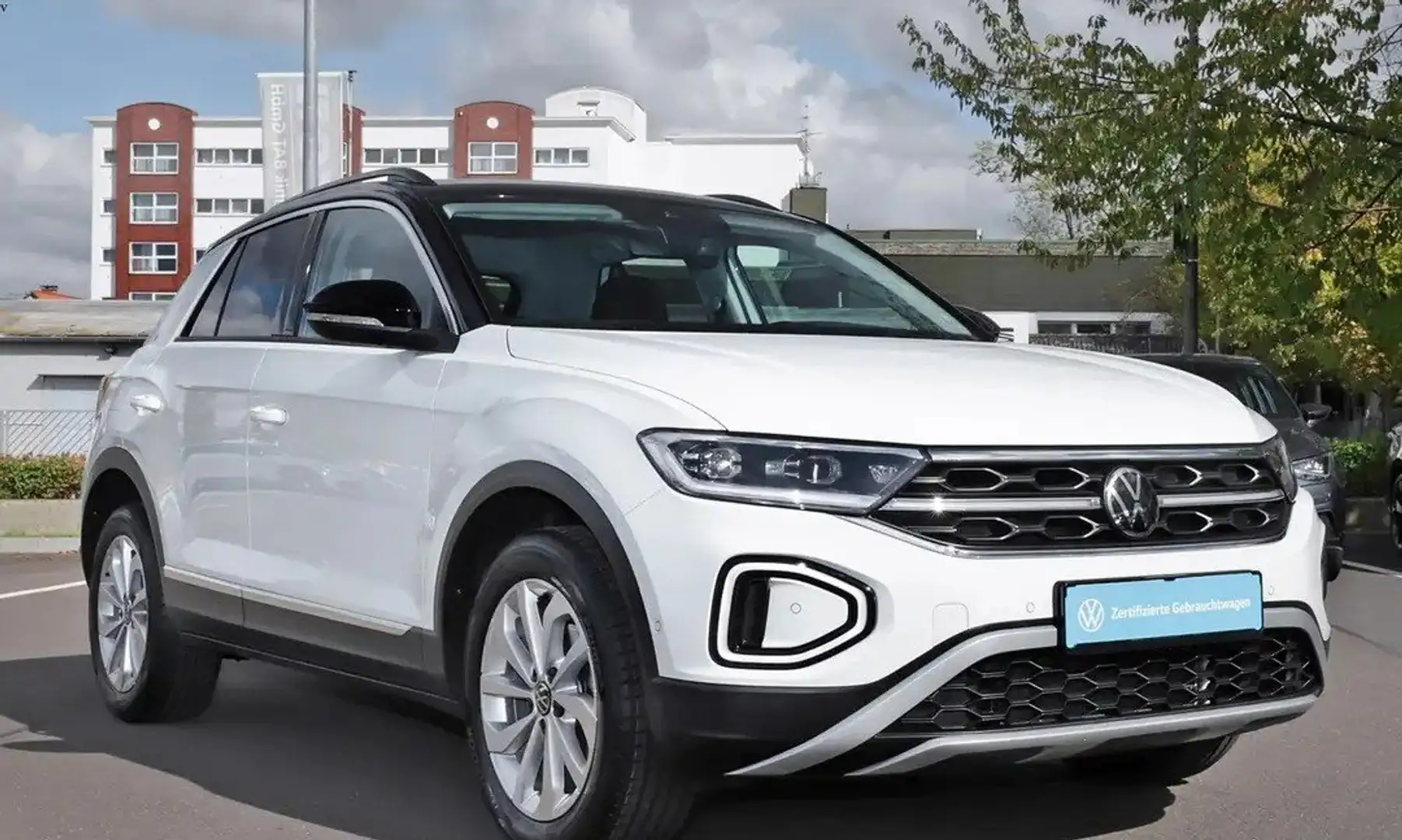 Volkswagen T-Roc STYLE 2.0 TDI RCAM/LED/ASSIST/CONNECT/DIGITAL/ACC Bianco - 1