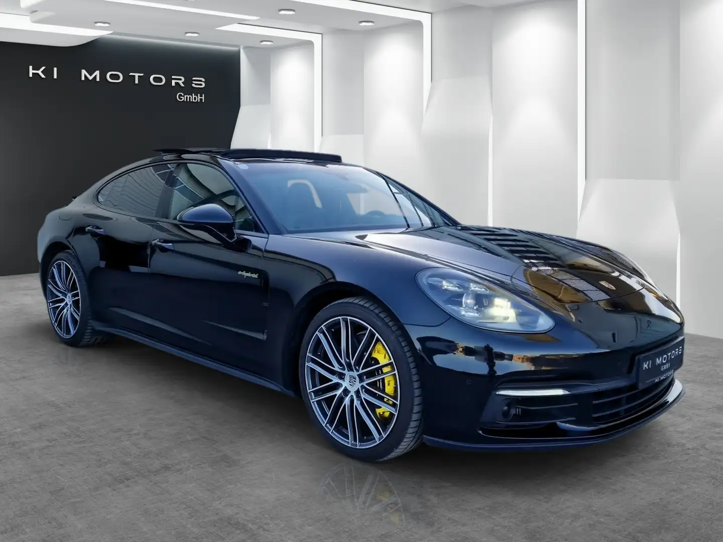 Porsche Panamera 4E-Hybrid Pano ACC Spur Totwinkel Keyless Memory Schwarz - 2