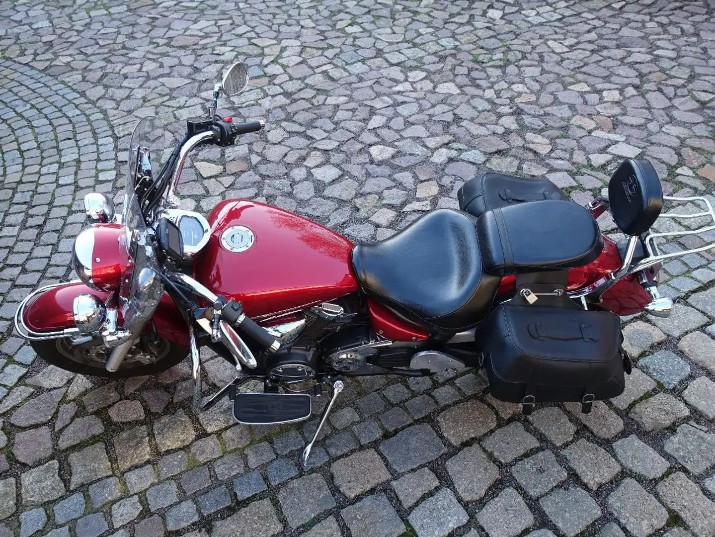 Yamaha XVS 1300 Rosso - 1