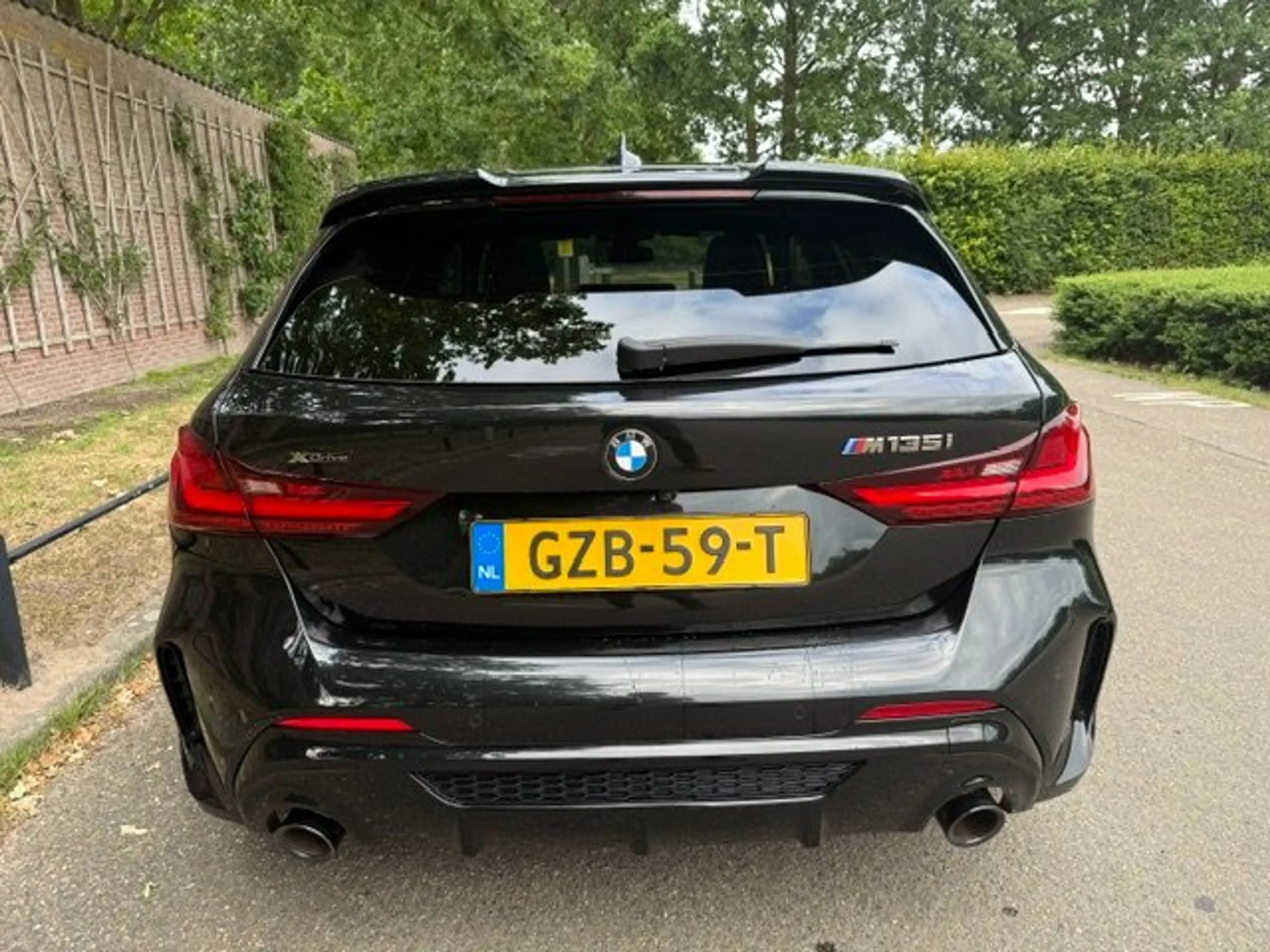 BMW 135 xD. High Exec — photo 12
