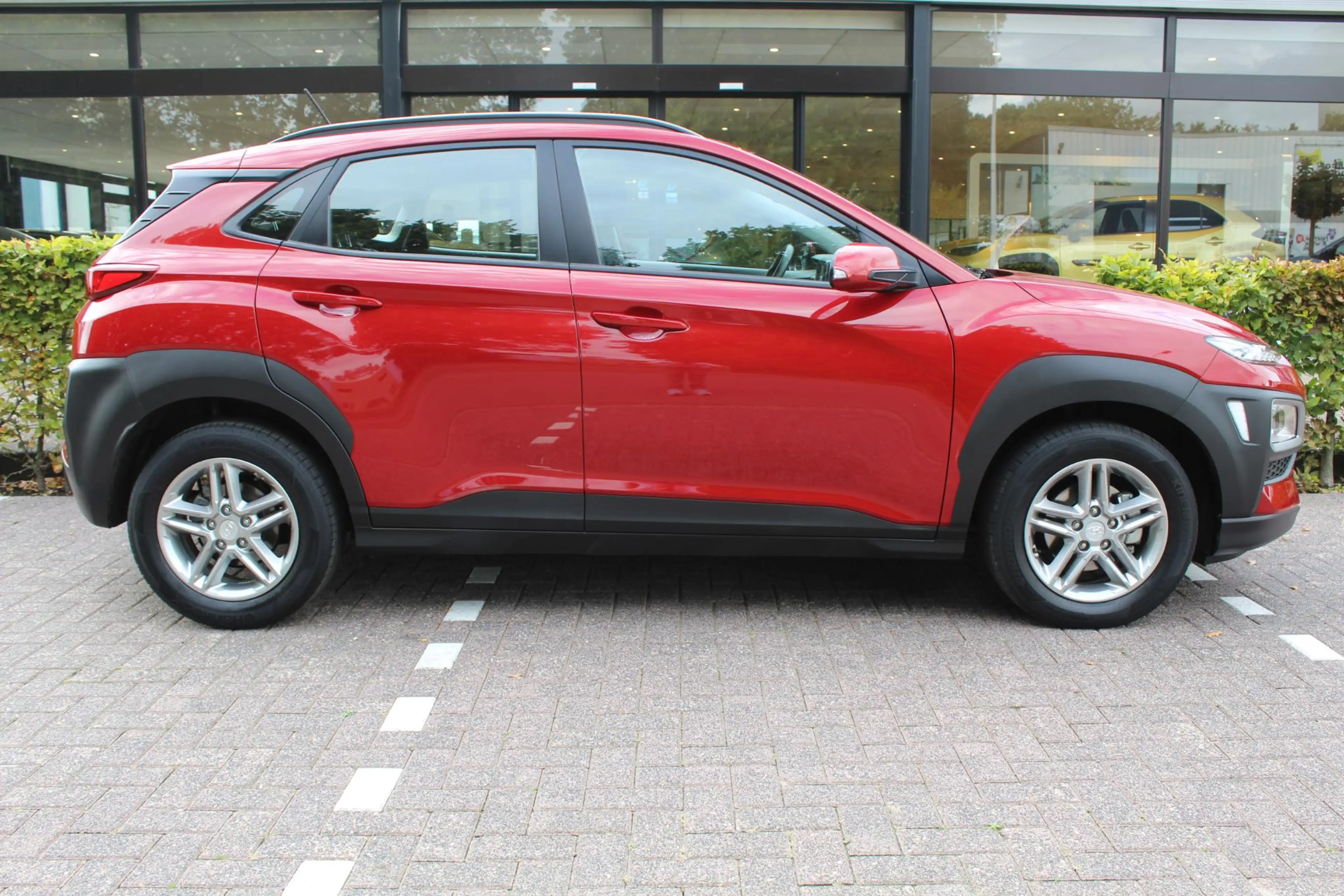 Hyundai KONA 1.0T Comfort — photo 7