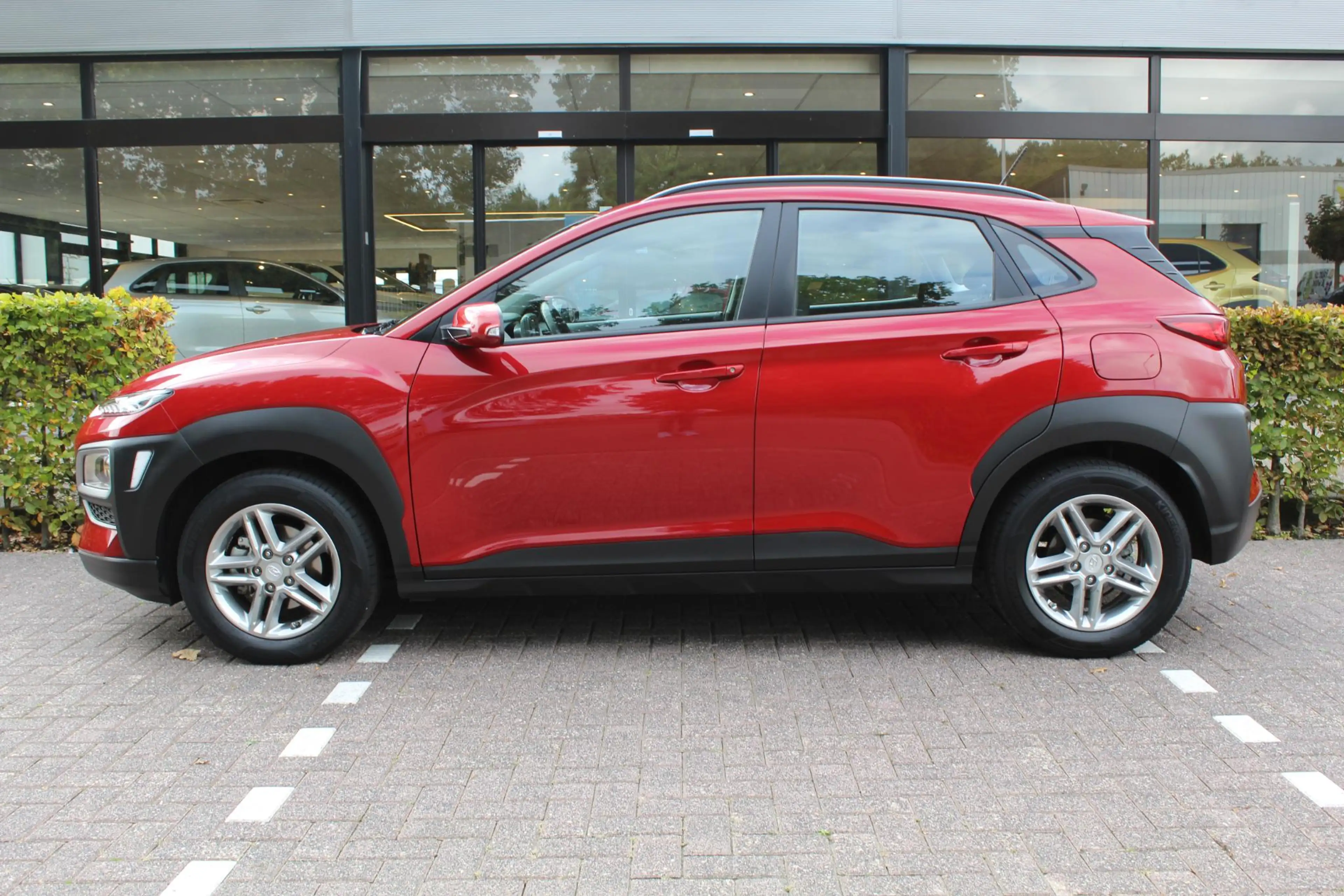 Hyundai KONA 1.0T Comfort — photo 5