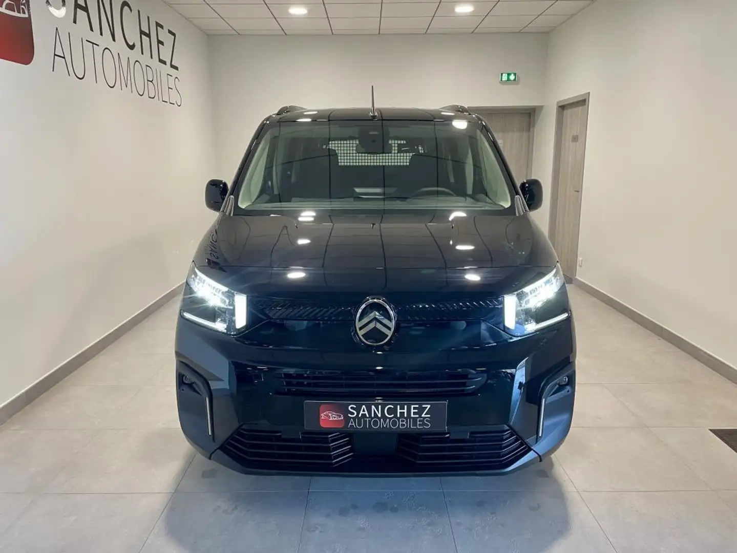 Citroen Berlingo 1.5 BLUEHDI 130 EAT8 N1 MAX Noir - 2