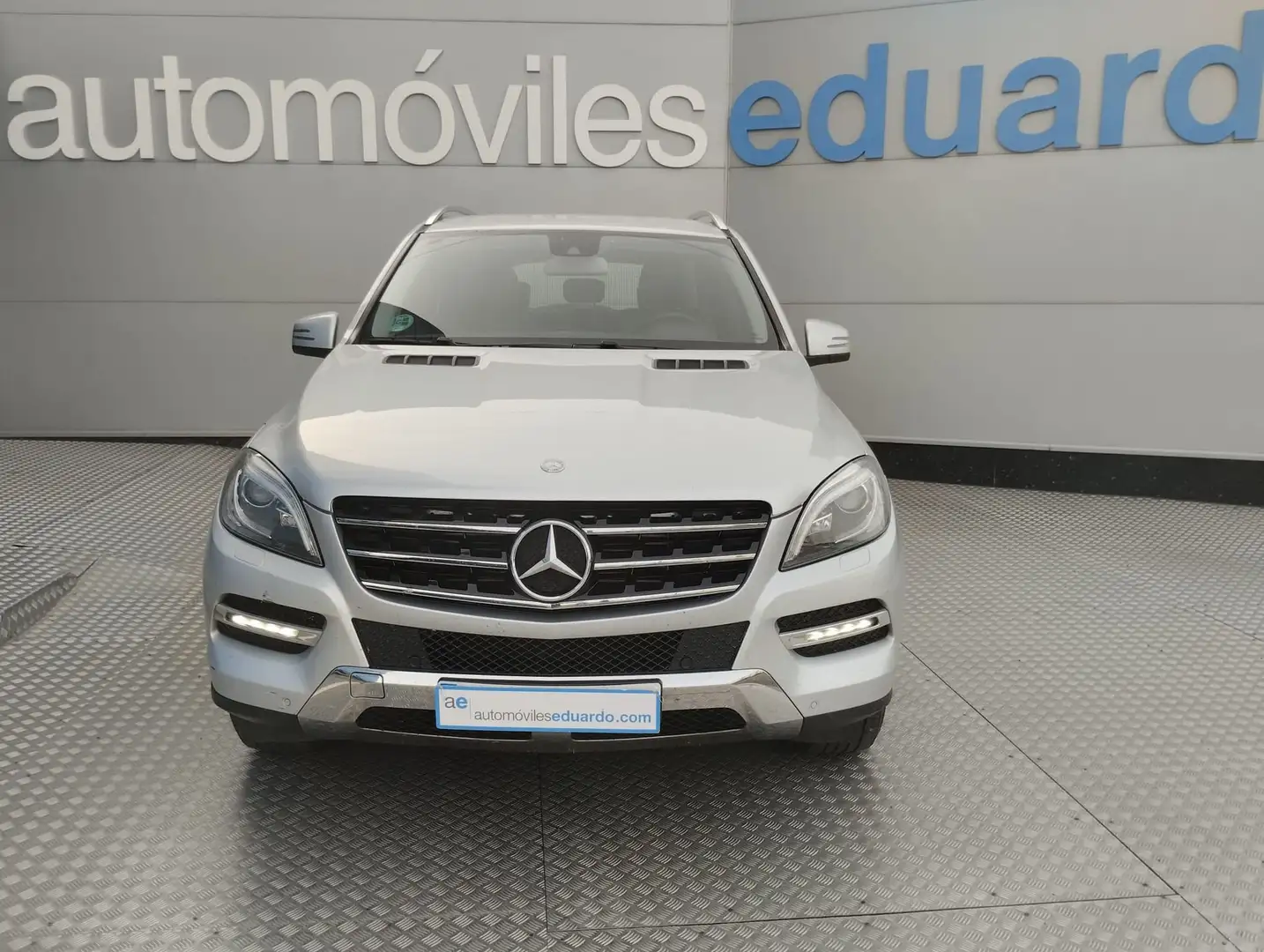 Mercedes-Benz ML 320 250 BlueTEC 4MATIC Silber - 2