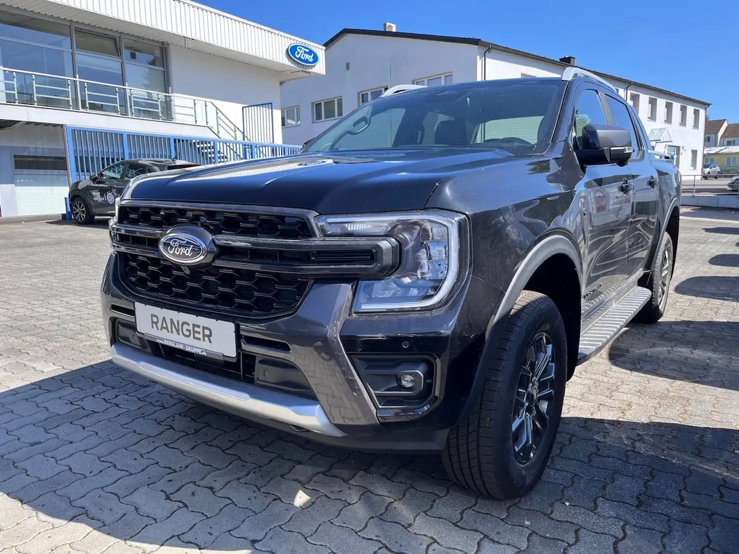 Ford Ranger DOPPELKABINE WILDTRAK 240PS V6 Automatik Schwarz - 2