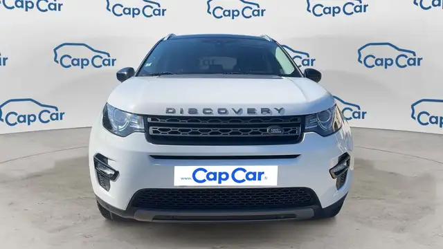 Land Rover Discovery view 5
