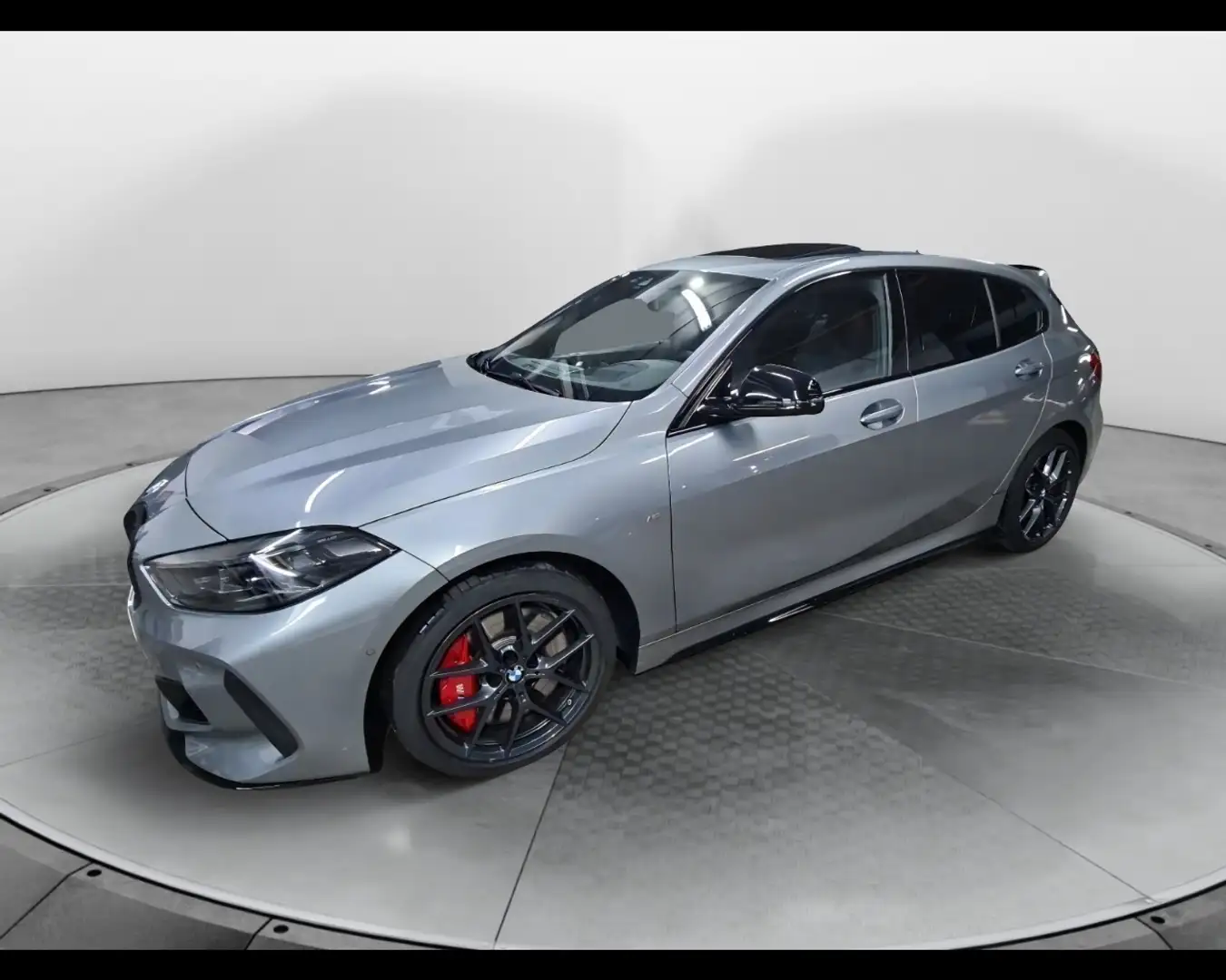 BMW 135 M 135i xdrive auto Gri - 1