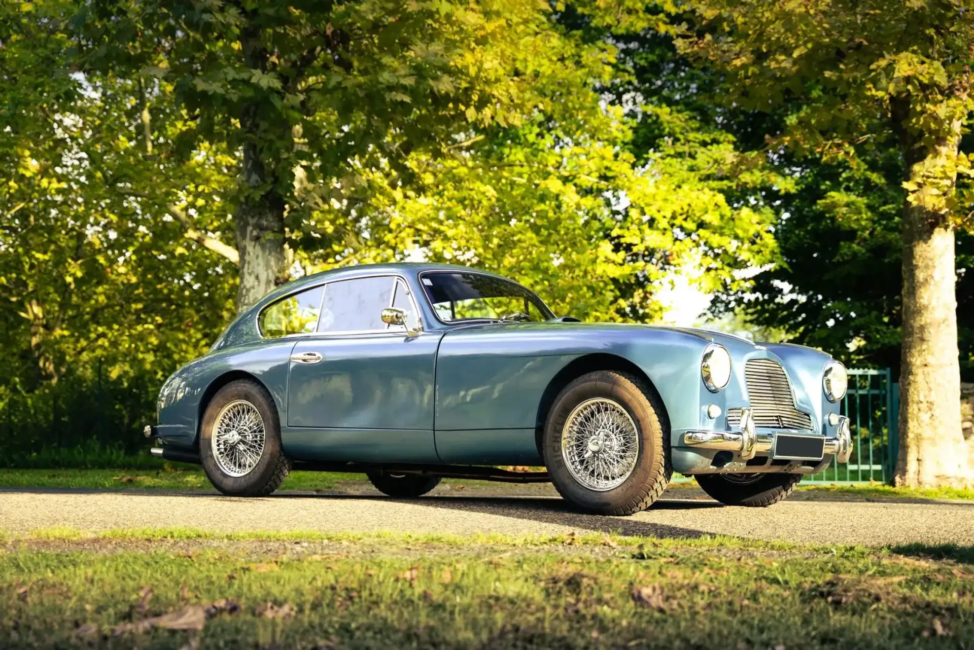 애스턴마틴 DB2/4 Mk1 1953 1953 파랑 사진 1