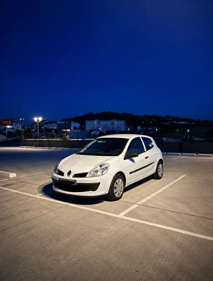 Renault Clio SOCIETE 1.5 DCI 85 AIR