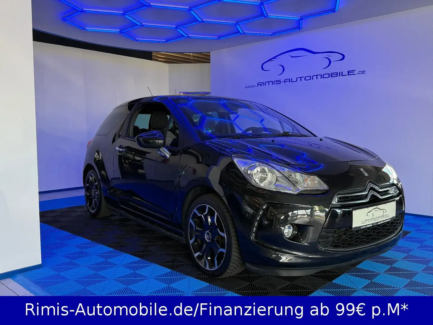 Citroen DS3 1.6 SoChic Navi+ PDC Klimaautomatik Schwarz - 1