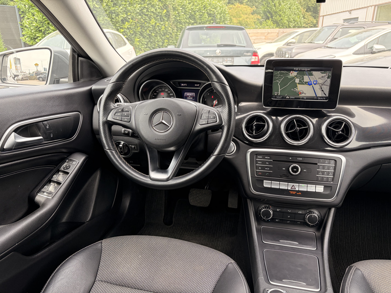 Mercedes-Benz CLA 180 CLA 180 GPS CLIM BOITE AUTO — photo 12