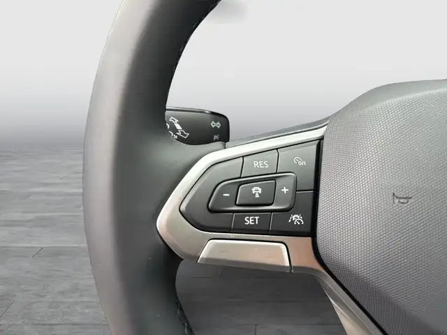 Volkswagen T-Cross view 11