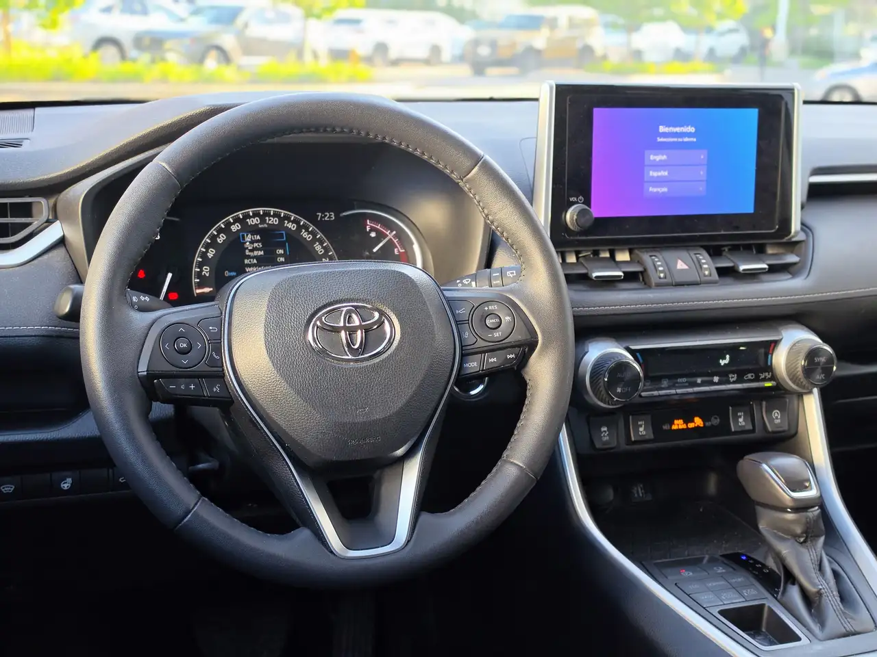 Toyota RAV 4 photo Toyota RAV 4