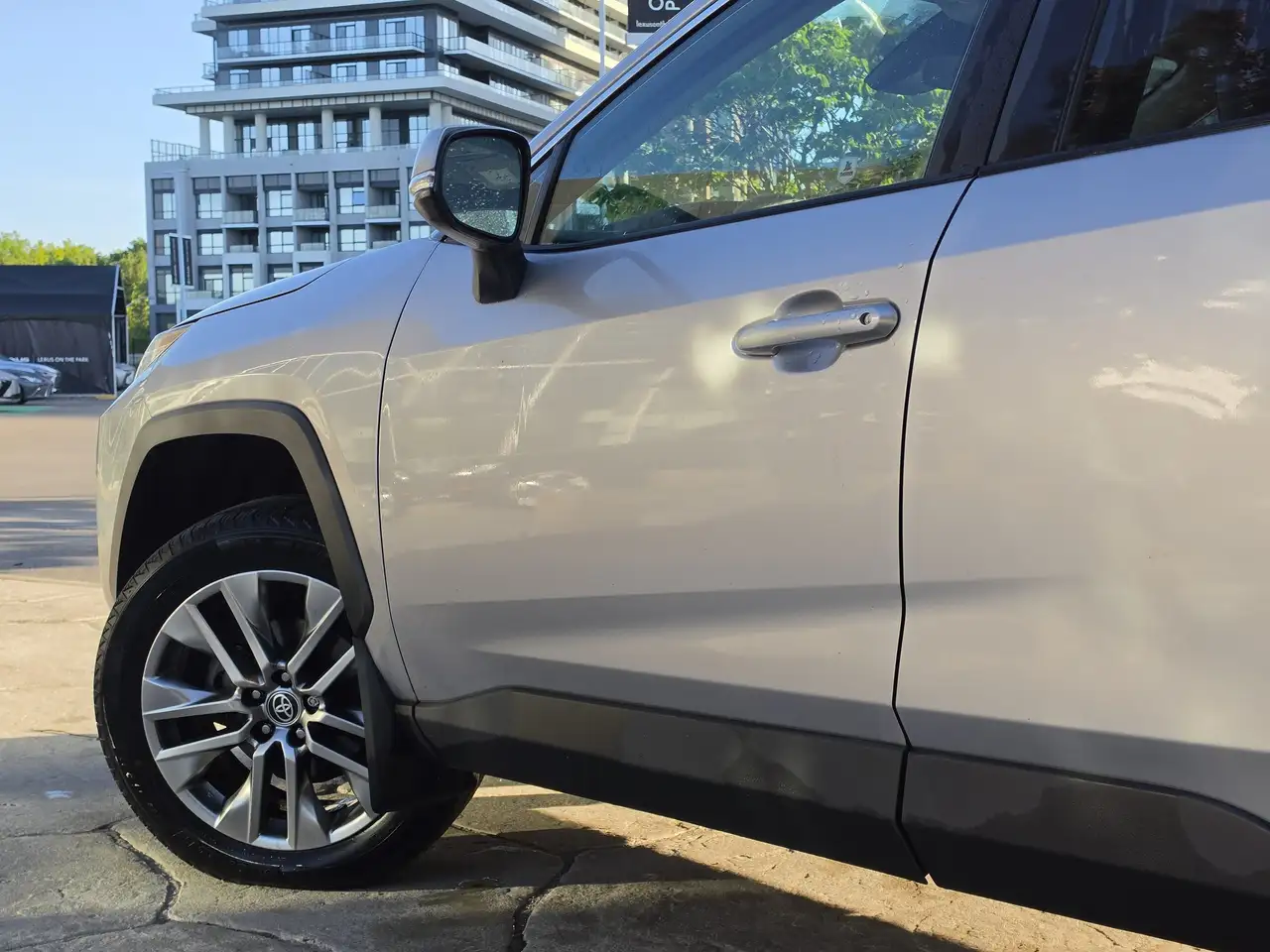 Toyota RAV 4 photo Toyota RAV 4