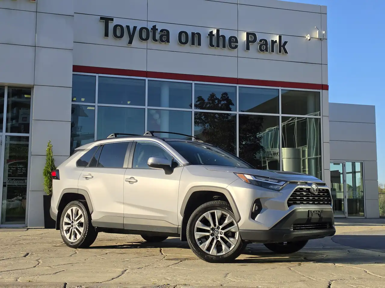 Toyota RAV 4 photo Toyota RAV 4