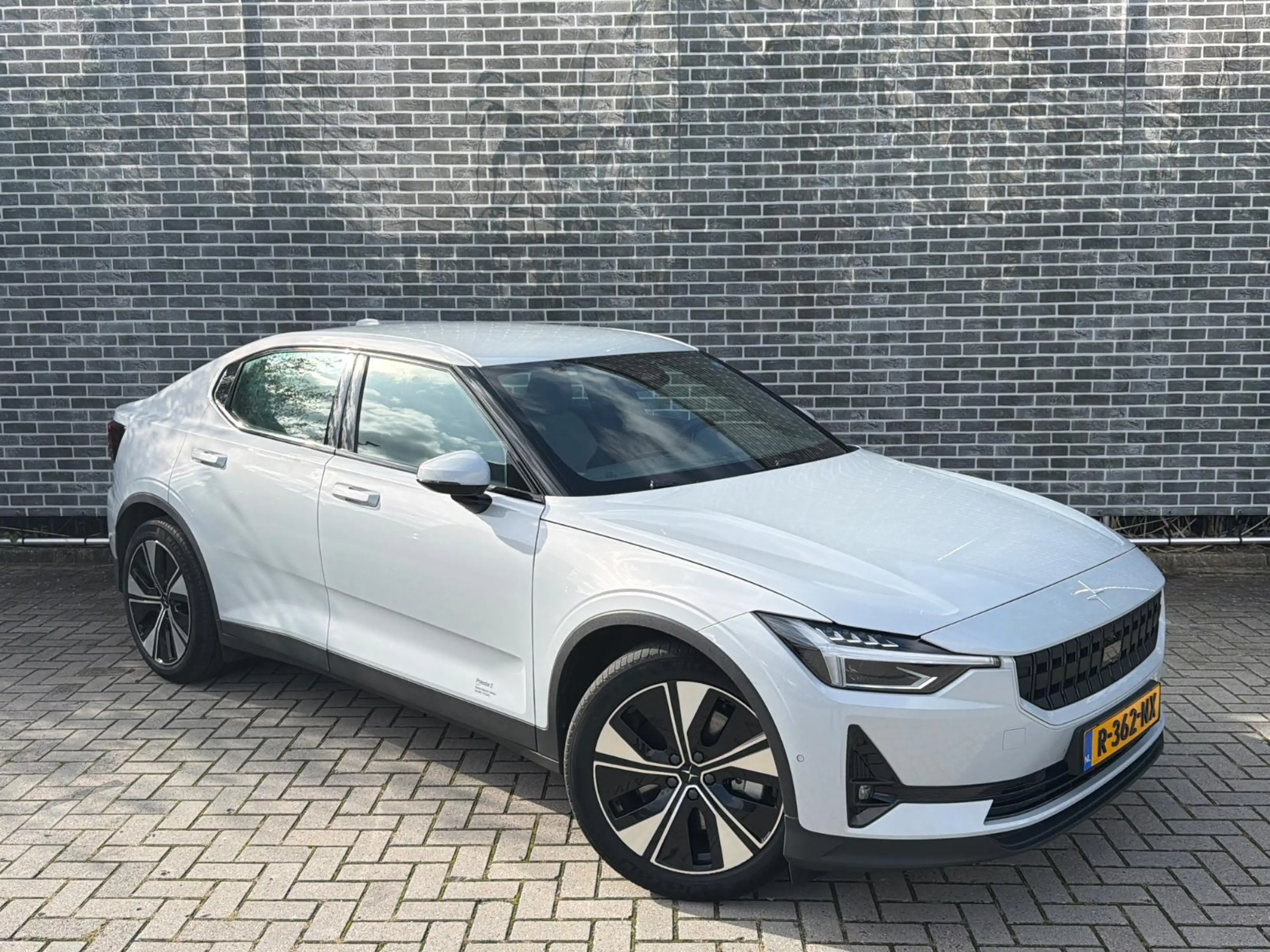 Polestar 2 Long Range Single Motor 78 kWh | 360 Graden Camera — photo 3