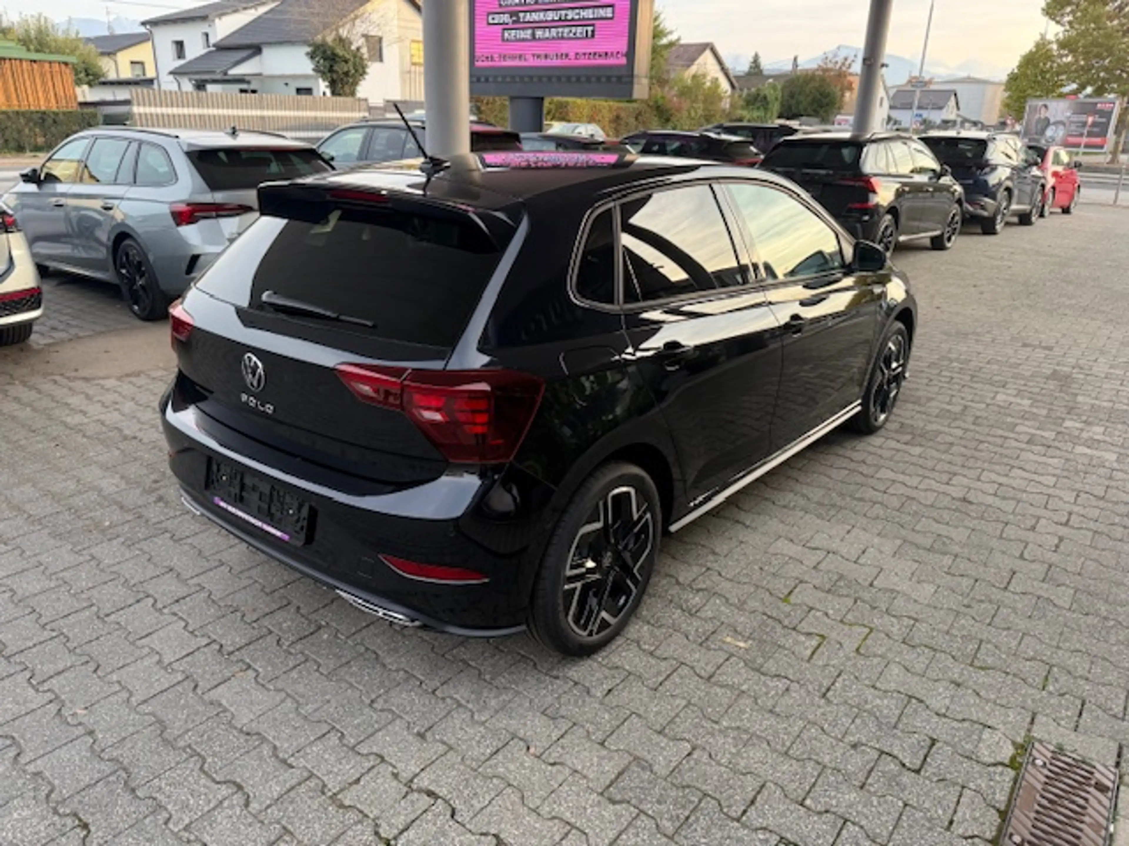 Volkswagen Polo R-Line — photo 5