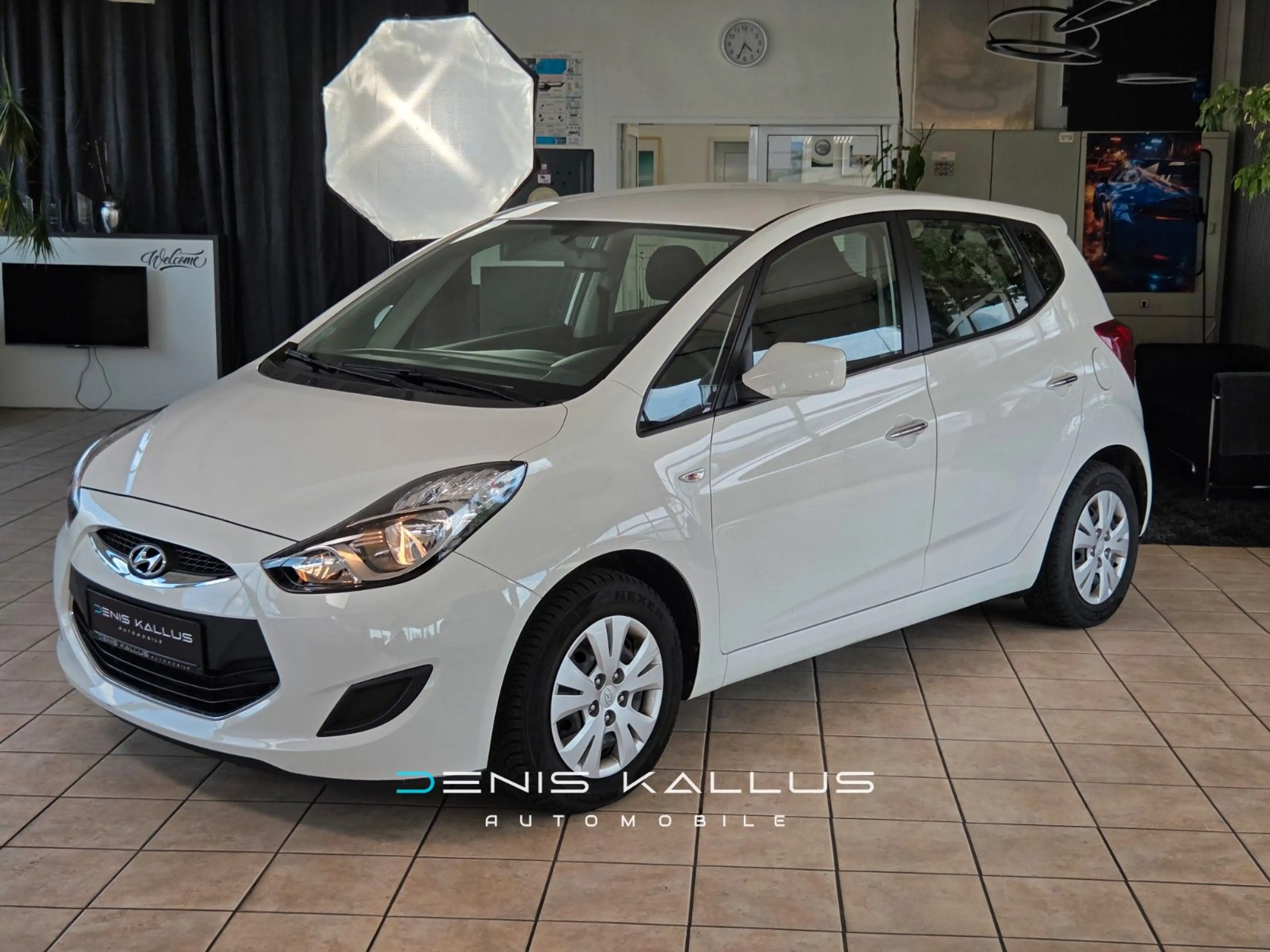 Hyundai iX20 1.6 — photo 7