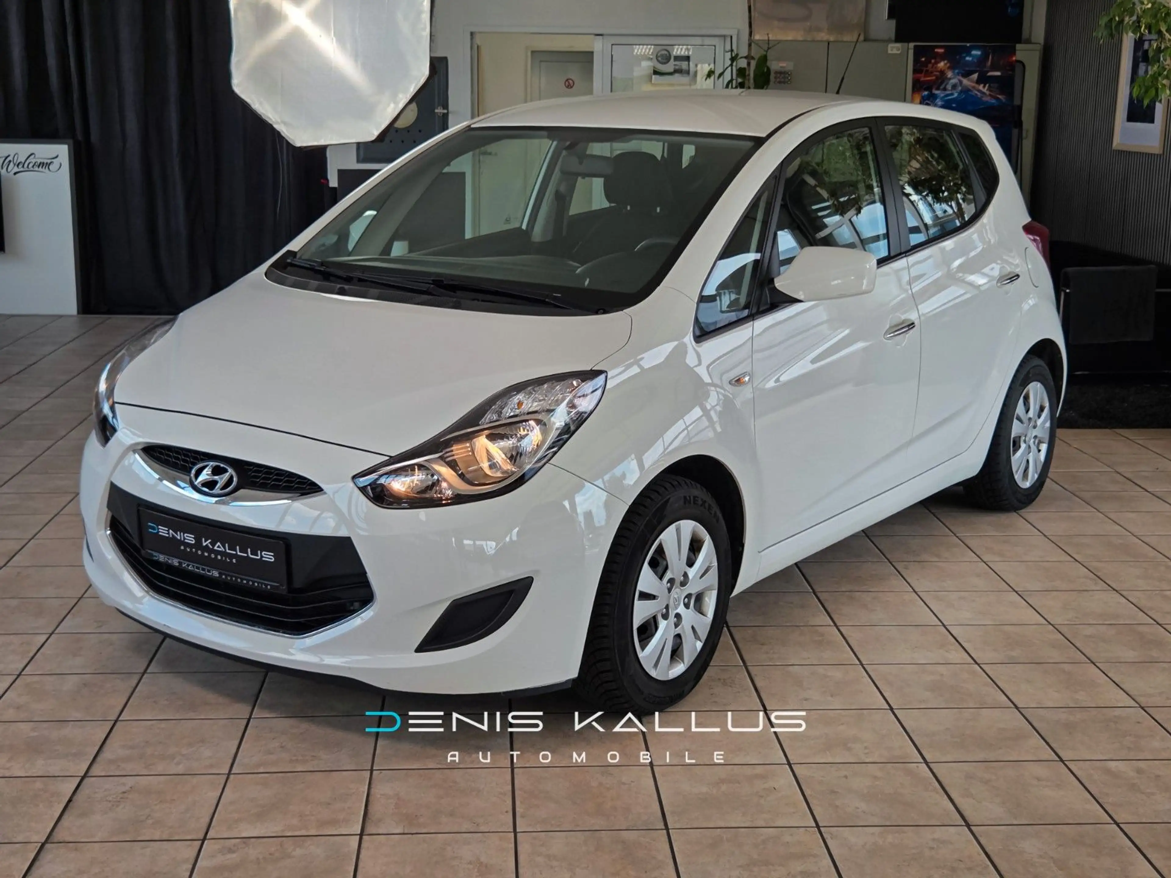 Hyundai iX20 1.6 — photo 4