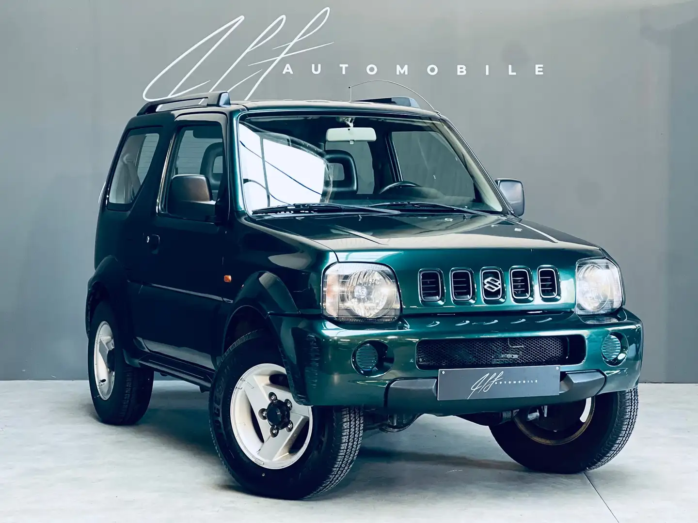 Suzuki Jimny 1.3i **CLIMATISATION** Vert - 1