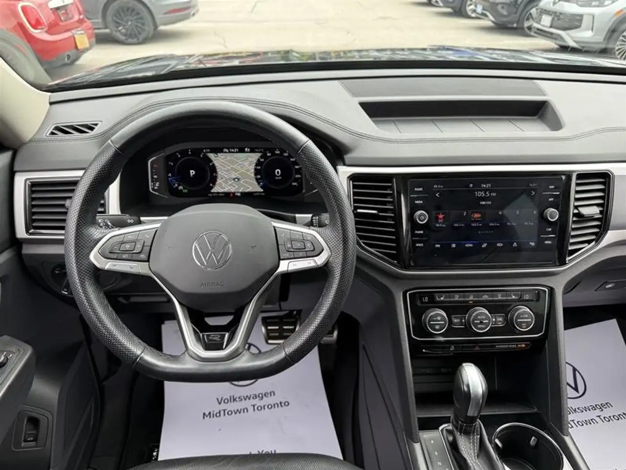 Volkswagen Atlas снимка Volkswagen Atlas