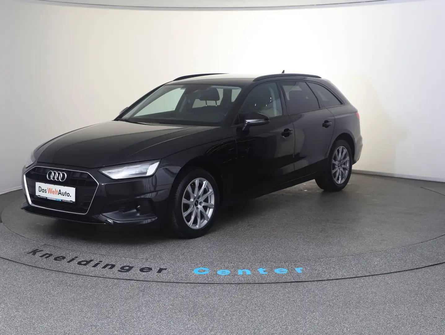 Audi A4 35 TFSI Schwarz - 2