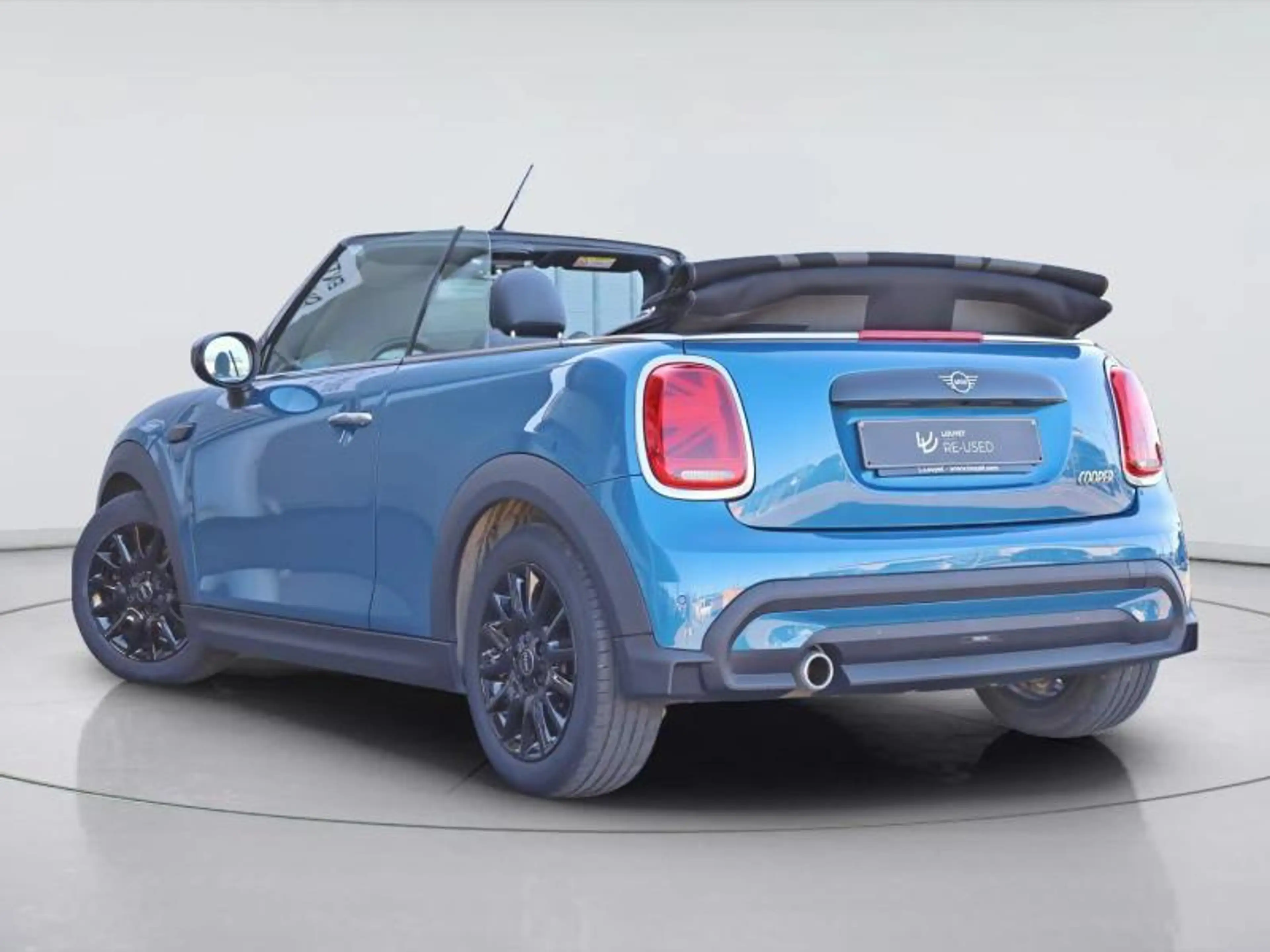 MINI Cooper Cabrio — photo 5