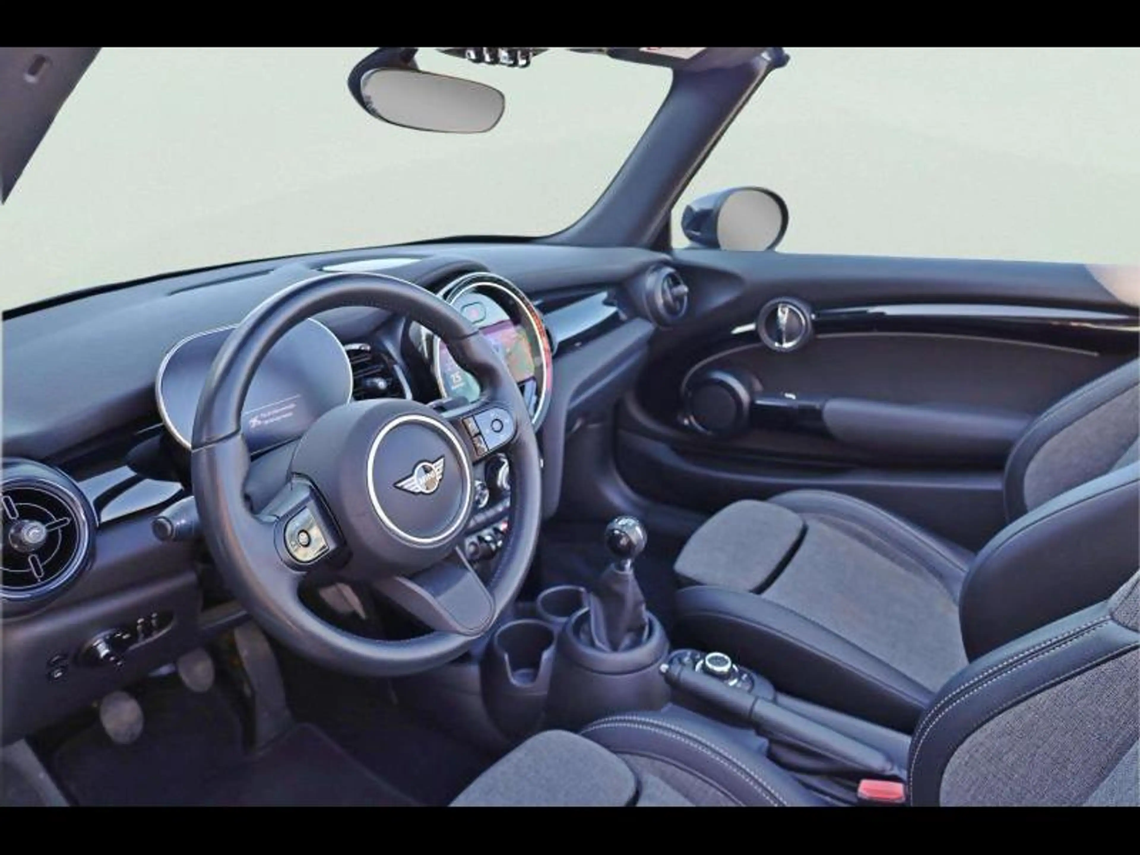 MINI Cooper Cabrio — photo 11