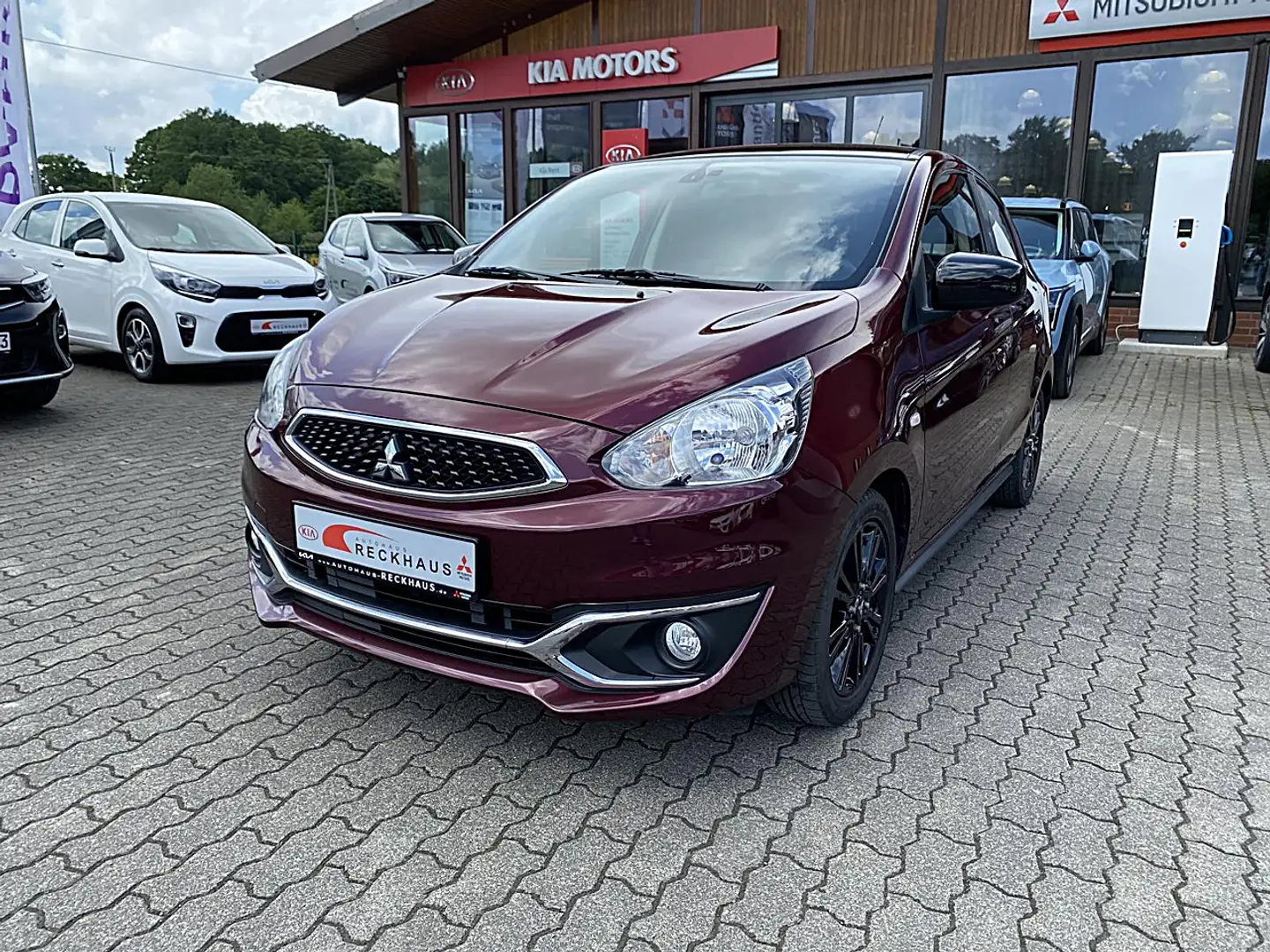 Mitsubishi Space Star Diamant Edition+ Klima Sitzheizung Fenster el. Zwart - 2