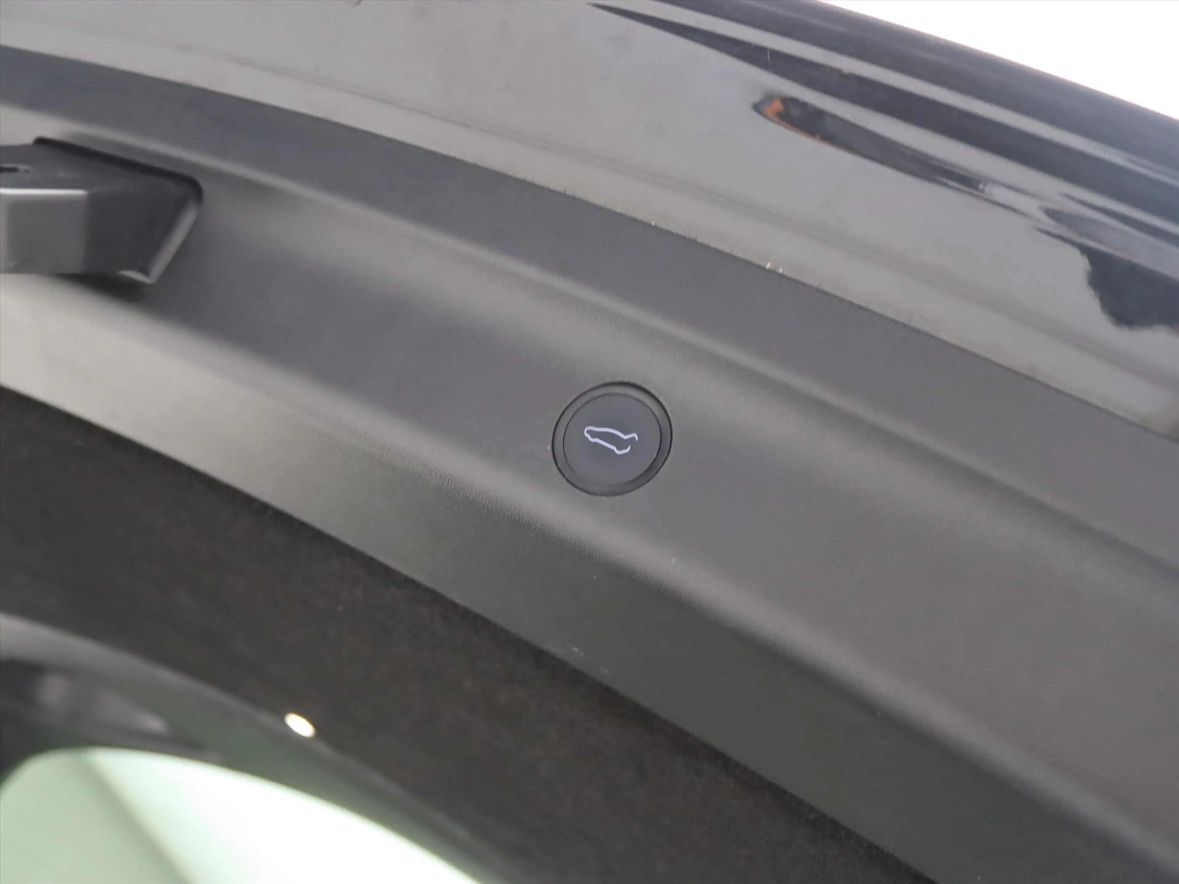 Tesla Model Y Standard RWD Plus [ AMD RYZEN+AUTOPILOT+19 INCH+PR — photo 25