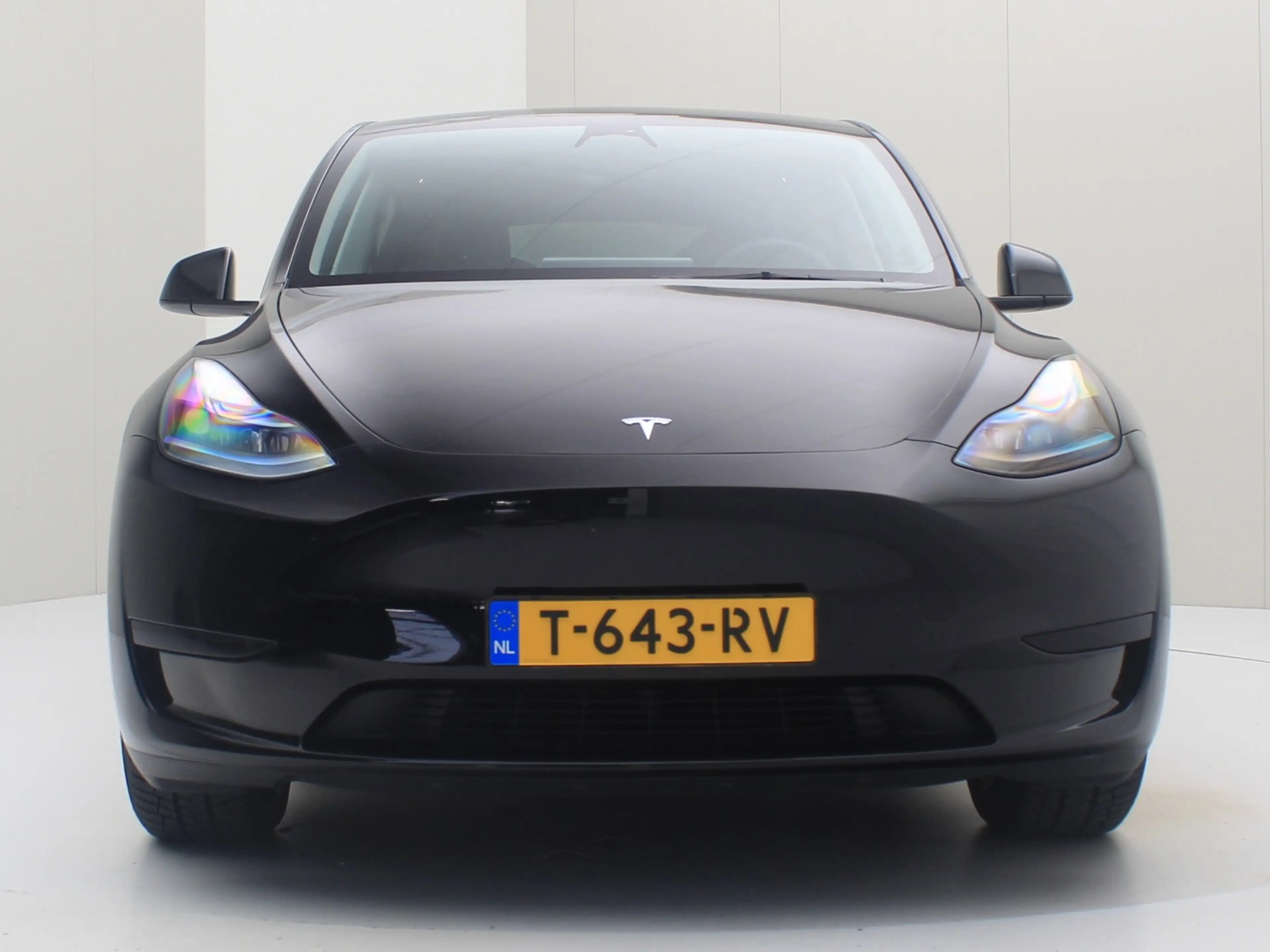 Tesla Model Y Standard RWD Plus [ AMD RYZEN+AUTOPILOT+19 INCH+PR — photo 6