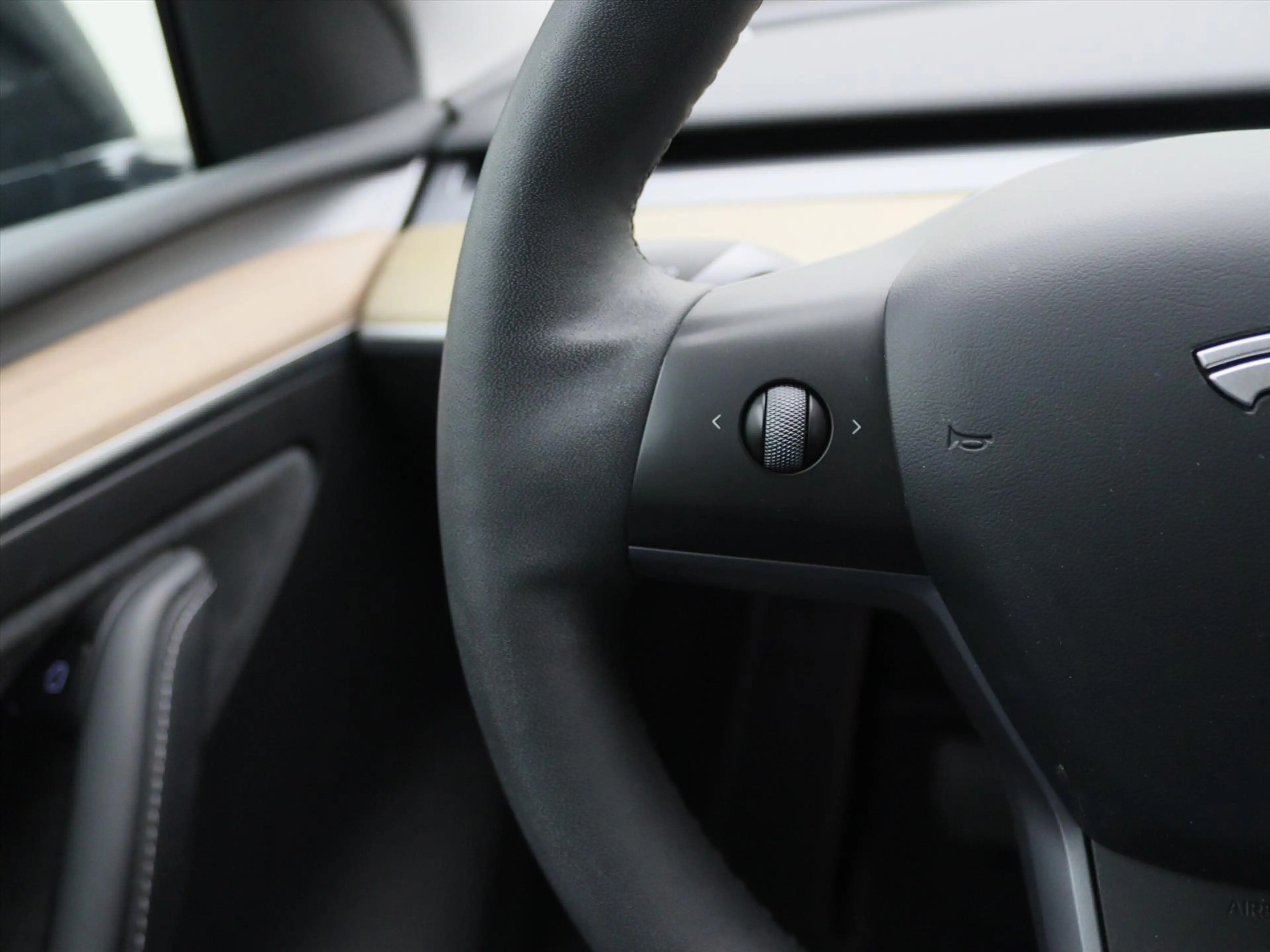 Tesla Model Y Standard RWD Plus [ AMD RYZEN+AUTOPILOT+19 INCH+PR — photo 20