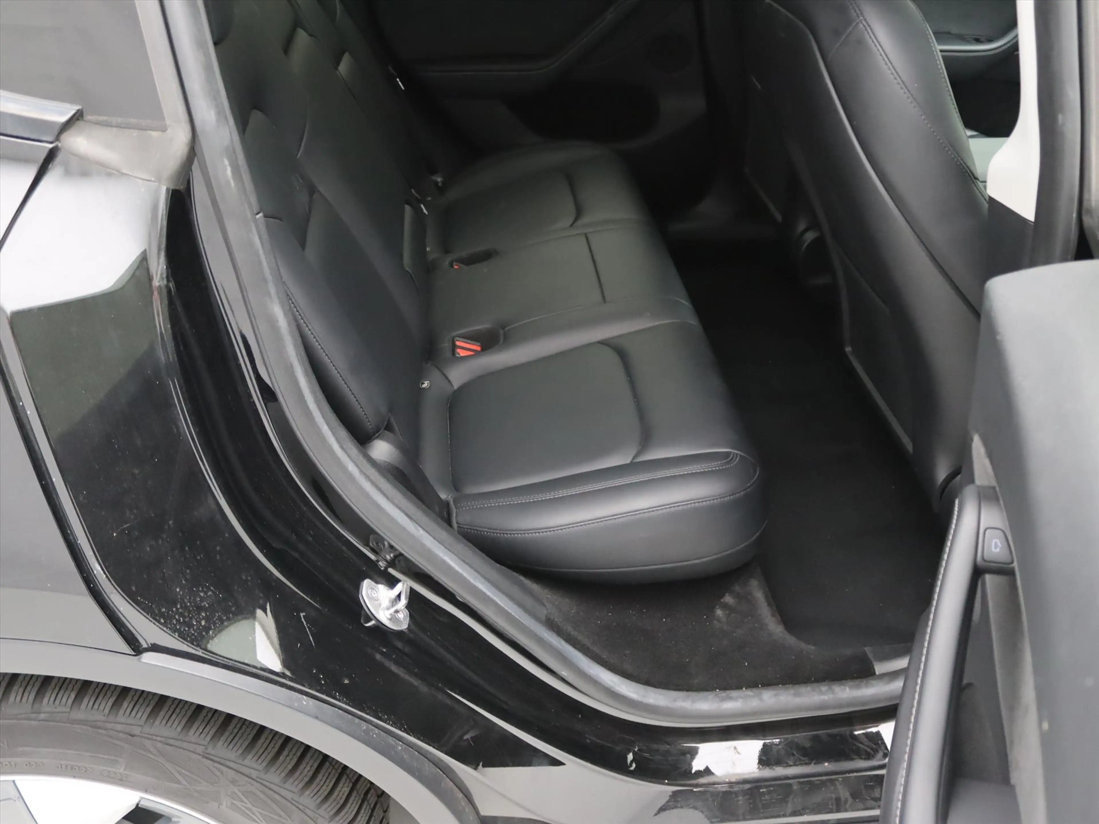 Tesla Model Y Standard RWD Plus [ AMD RYZEN+AUTOPILOT+19 INCH+PR — photo 15