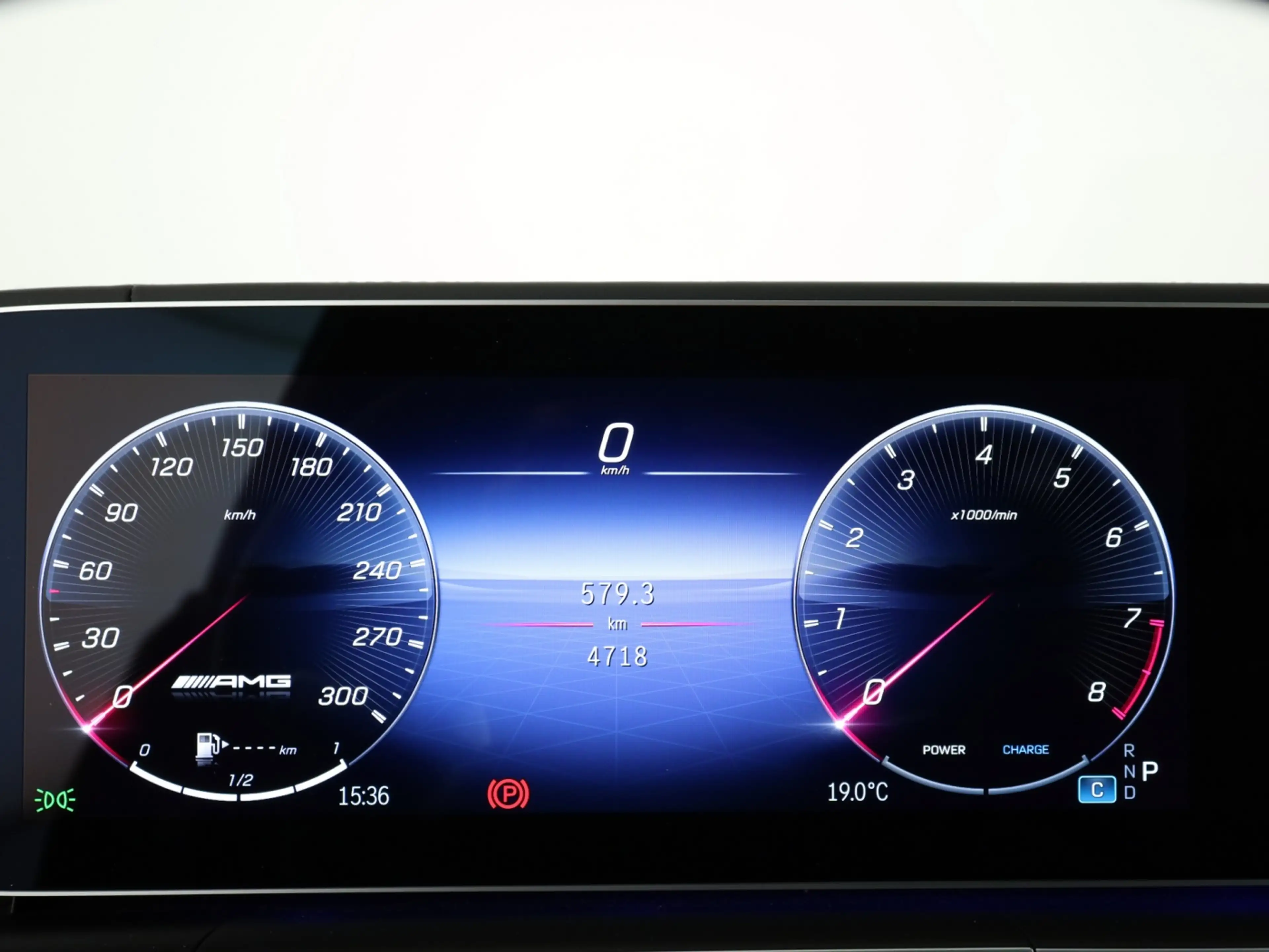 Mercedes-Benz GLS 63 AMG 4M+ 7-Sitzer*AHK*Nappa*Sitzklima*Burm — photo 12