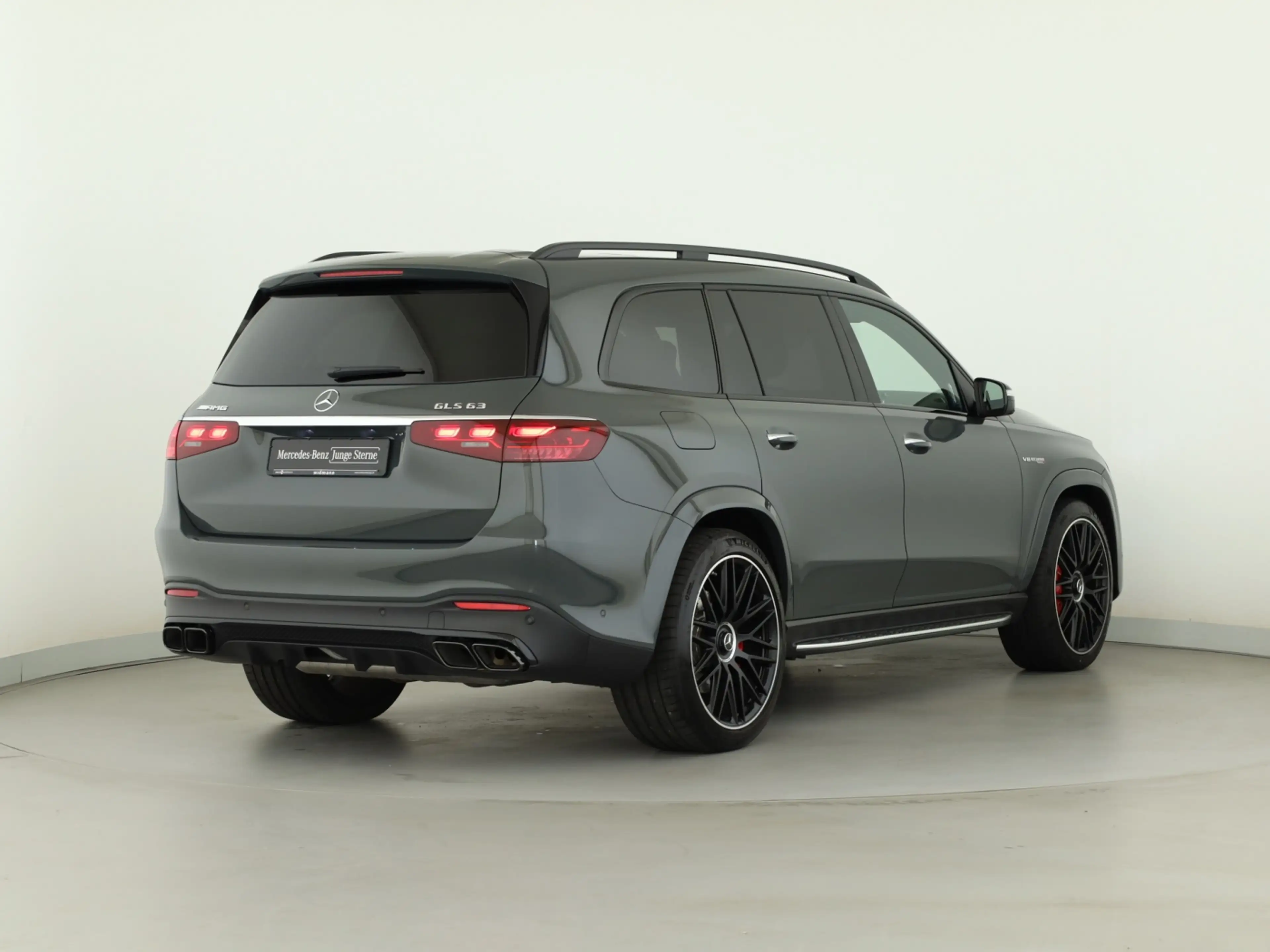 Mercedes-Benz GLS 63 AMG 4M+ 7-Sitzer*AHK*Nappa*Sitzklima*Burm — photo 6