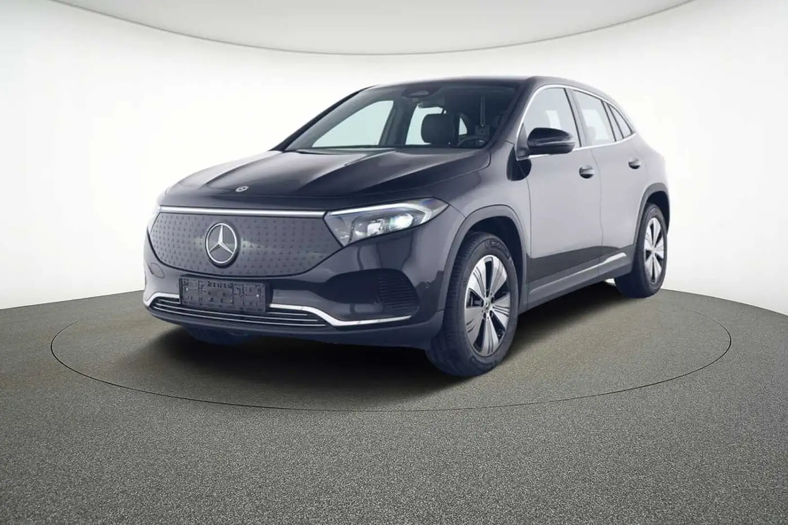 Mercedes-Benz EQA 300 4MATIC Schwarz - 1