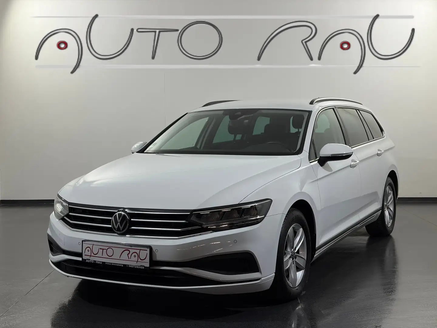Volkswagen Passat Variant 2.0 TDI SCR *LED*RFK*NAVI* Weiß - 1