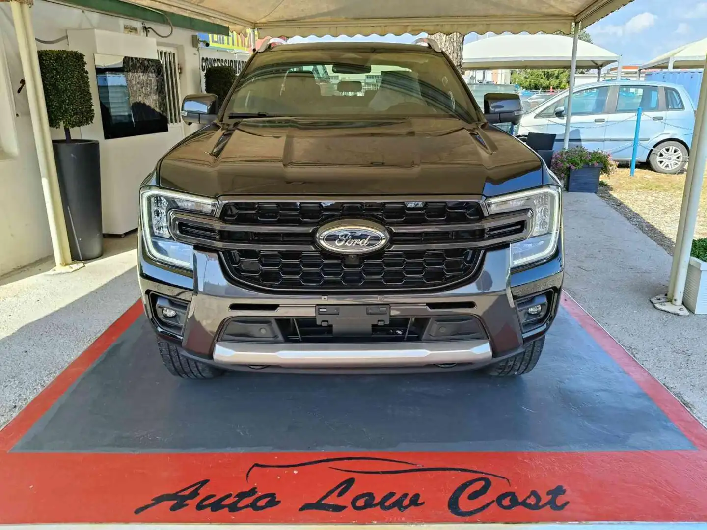 Ford Ranger 3.0 ECOBLUE aut. 240 CV DC Wildtrak 5 posti Nero - 2