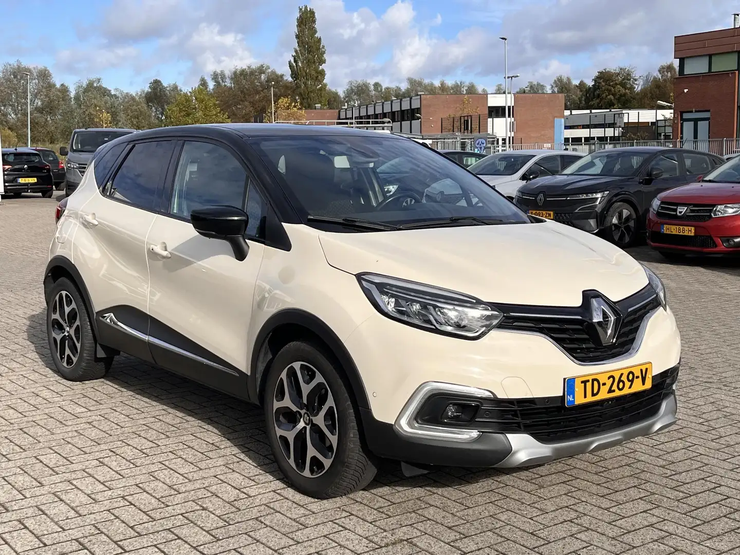 Renault Captur Energy TCe 90 Intens | Easy Life Pack | Trekhaak | Wit - 2