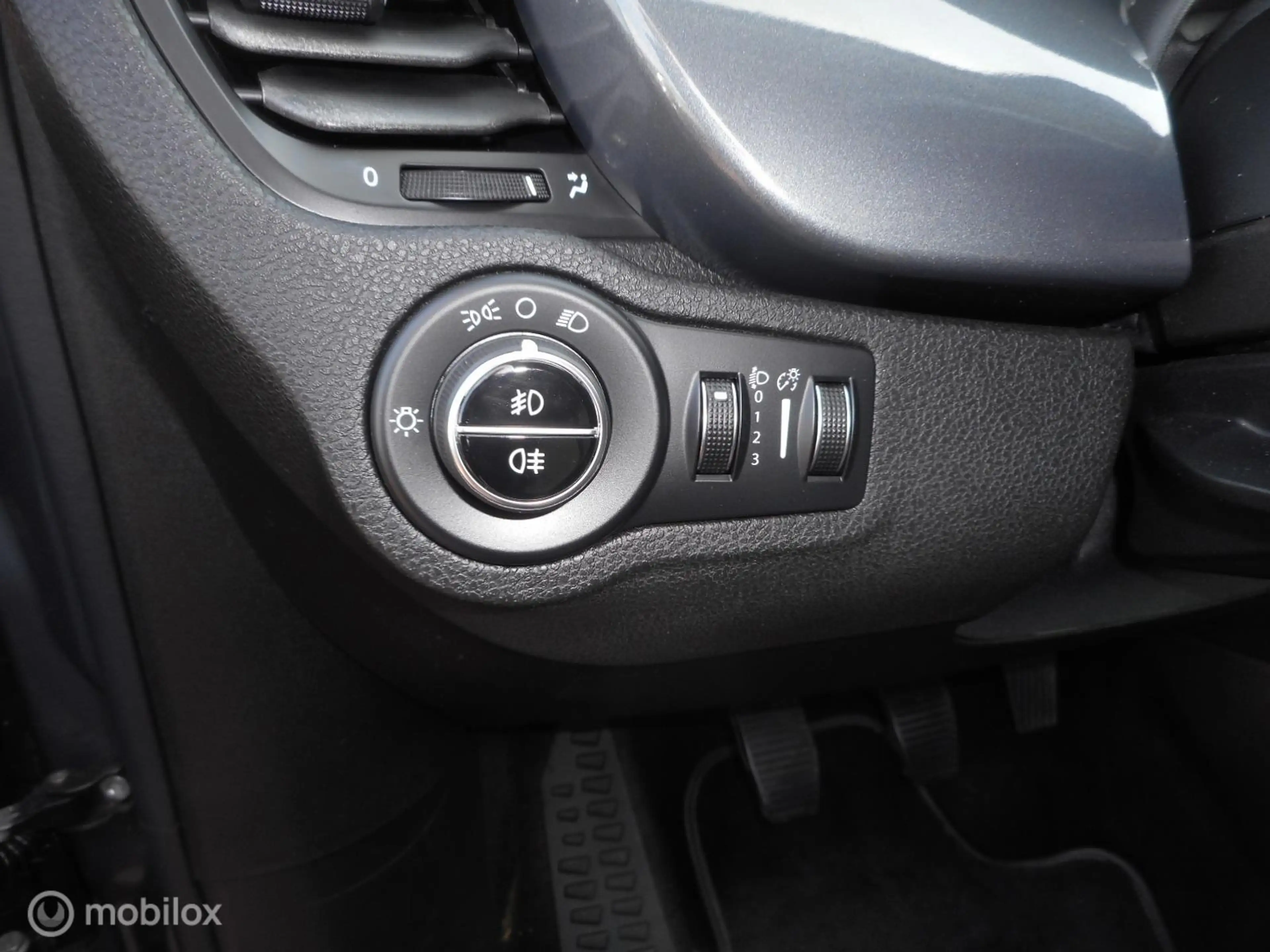 Fiat 500X 1.4 Turbo MultiAir 140 Lounge TREKHAAK+DAKRAILS+LM — photo 8