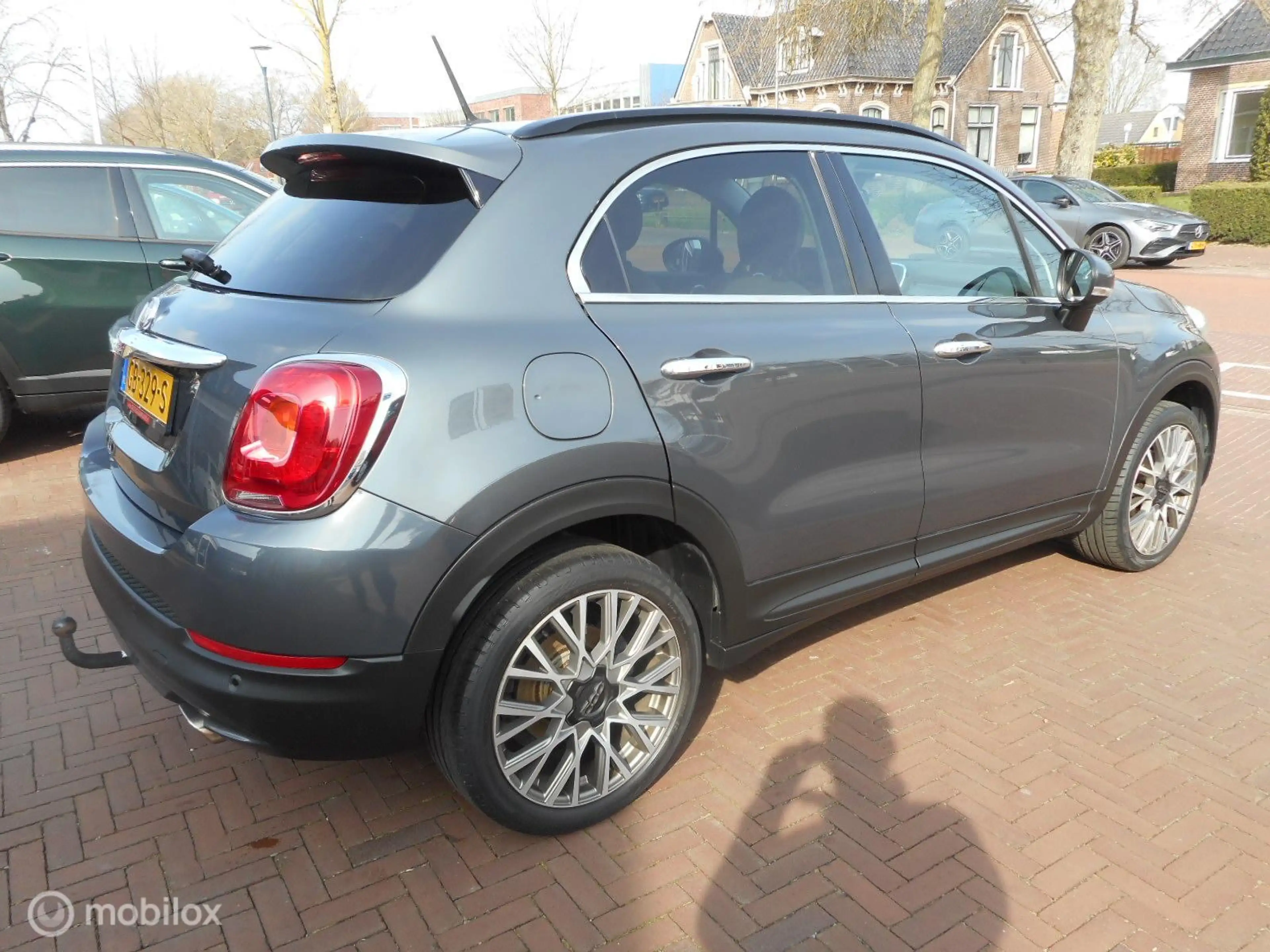 Fiat 500X 1.4 Turbo MultiAir 140 Lounge TREKHAAK+DAKRAILS+LM — photo 4