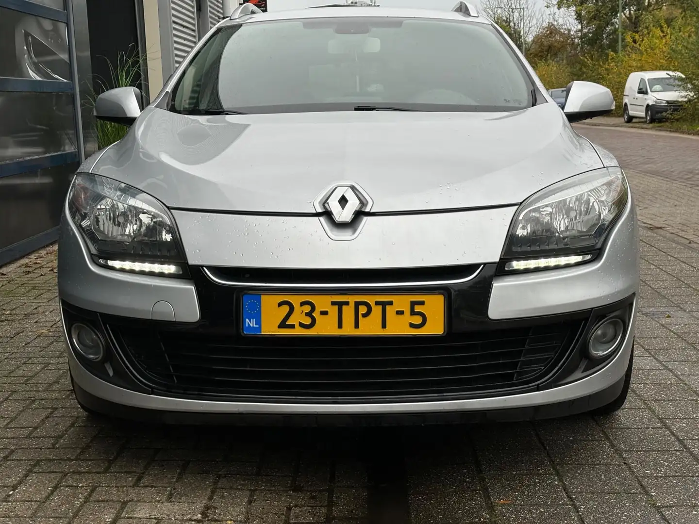 Renault Megane Estate 1.5 dCi Expression | NAVI | PDC | CRUISE | Gris - 2