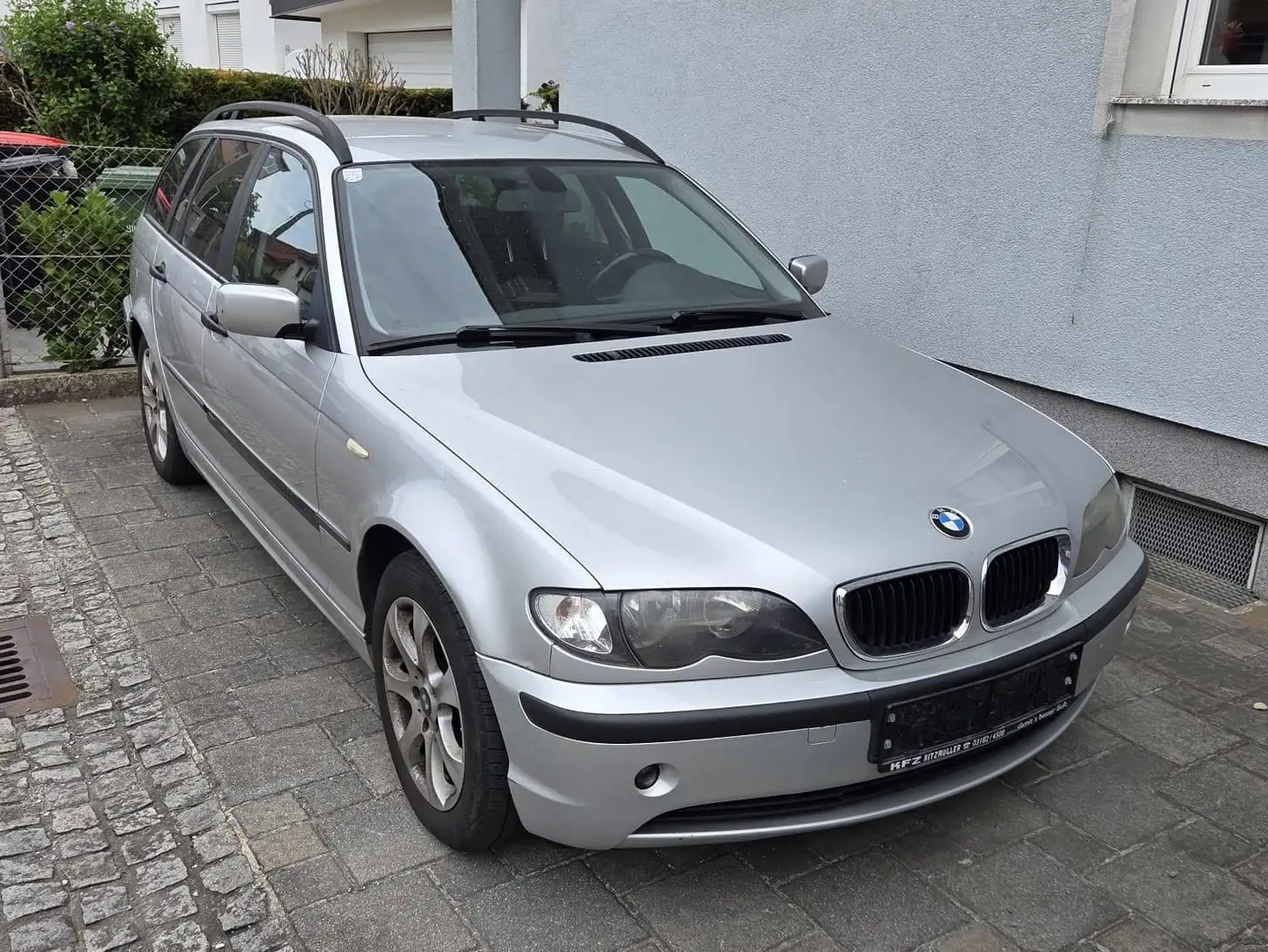 BMW 316 316i touring Österreich-Paket Österreich-Paket Silber - 1