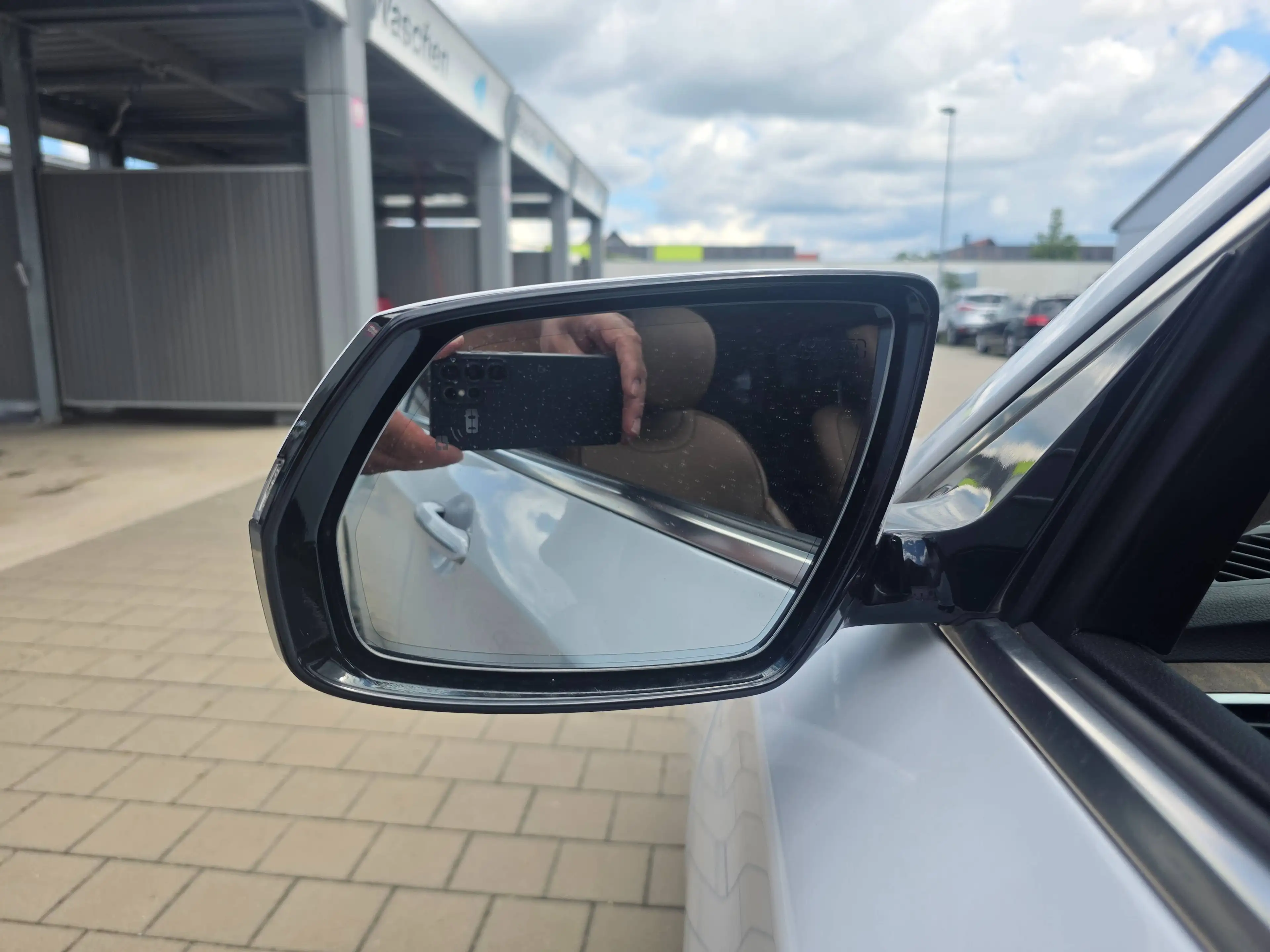 Hyundai Genesis Basis Panorama Hed up 360 Kam voll — photo 14