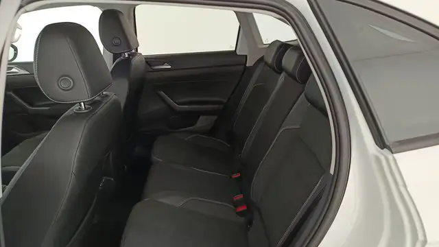 Volkswagen Taigo view 11
