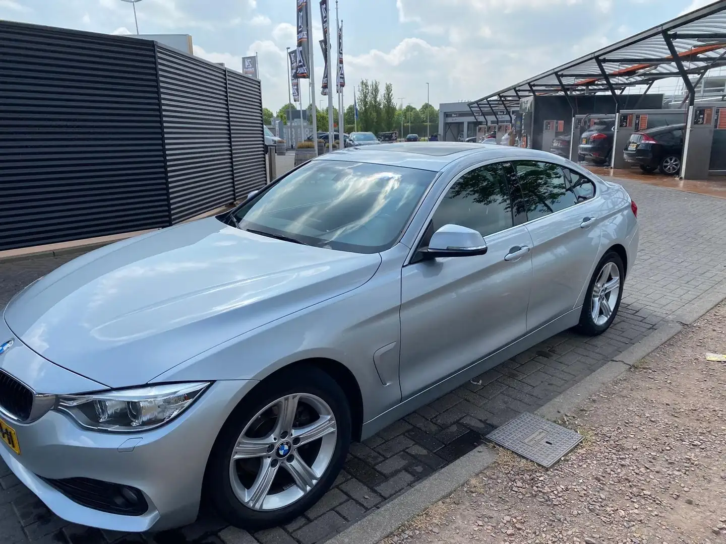 BMW 418 Cent Exec Grijs - 1