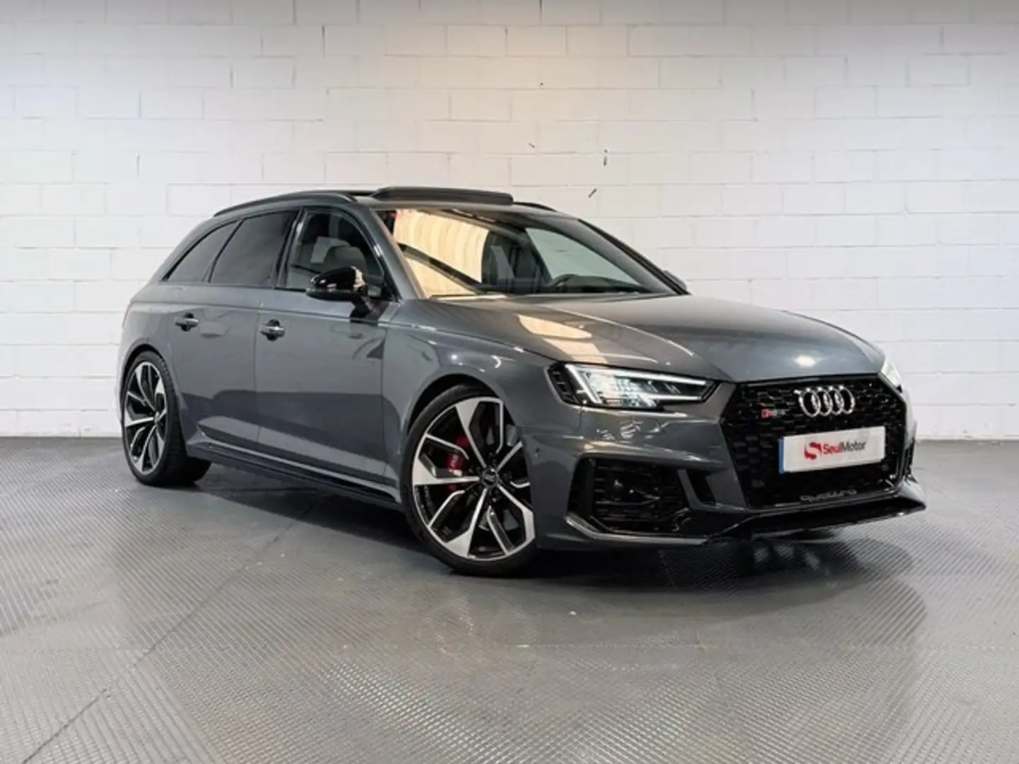 Audi RS4 Avant 2.9 TFSI quattro tiptronic Gris - 1