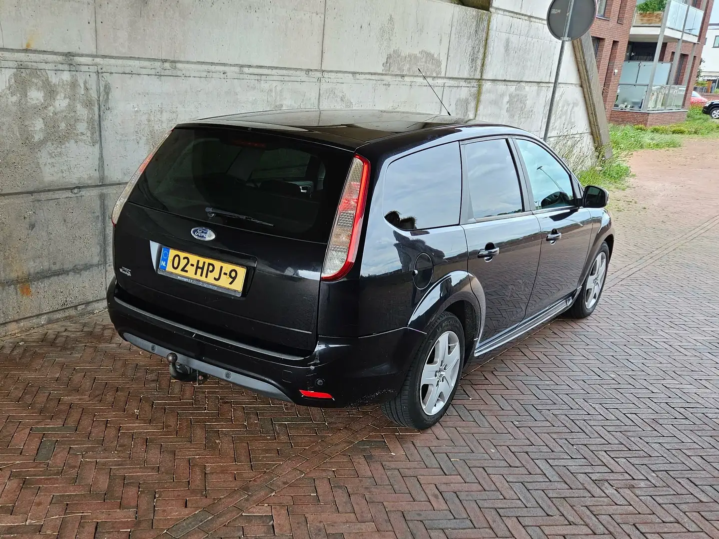 Ford Focus Focus 1.6 TDCi ECOnetic Zwart - 2