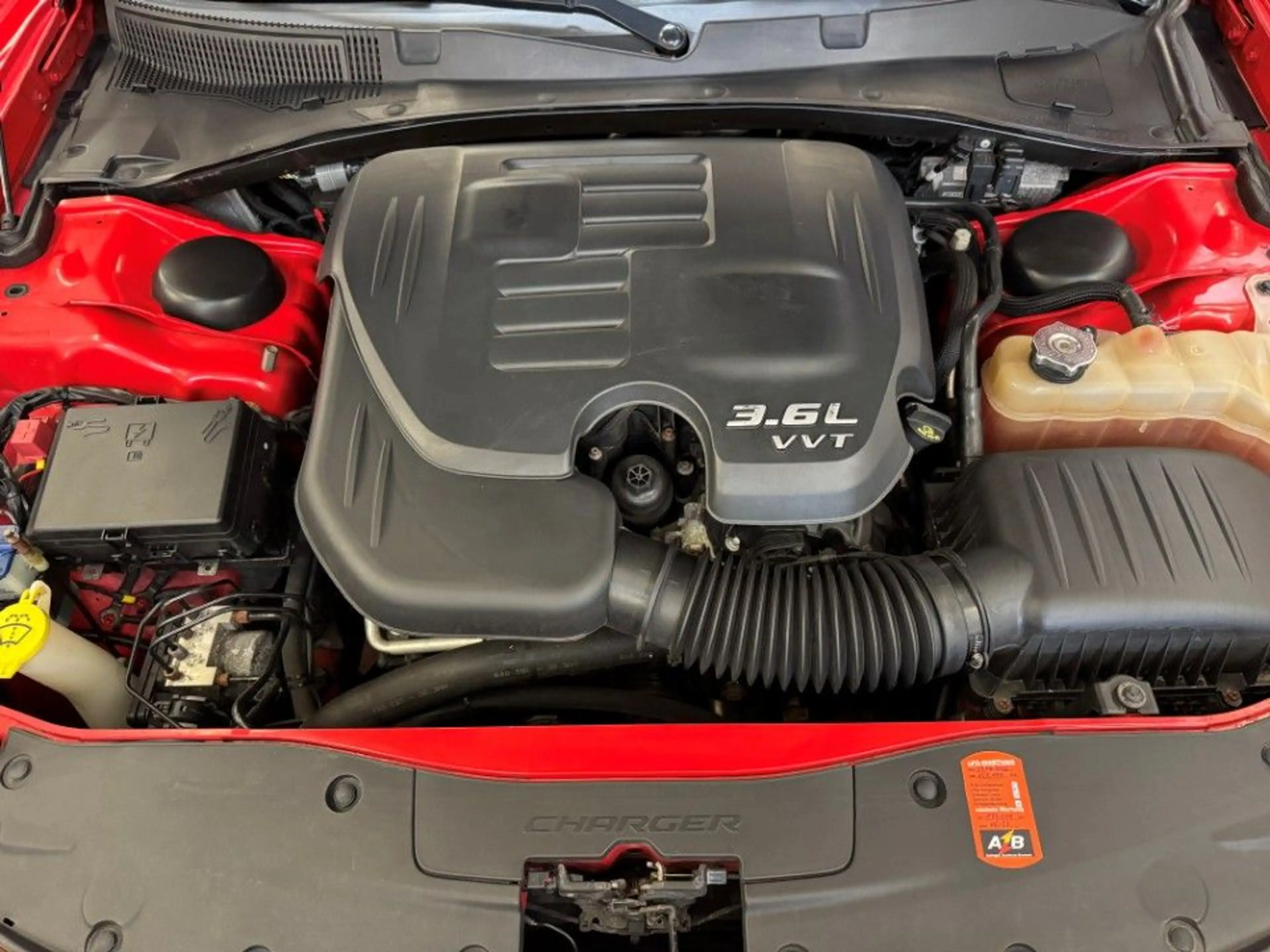 Dodge Charger 3.6 Pentastar mit LPG Leder Kamera — photo 19