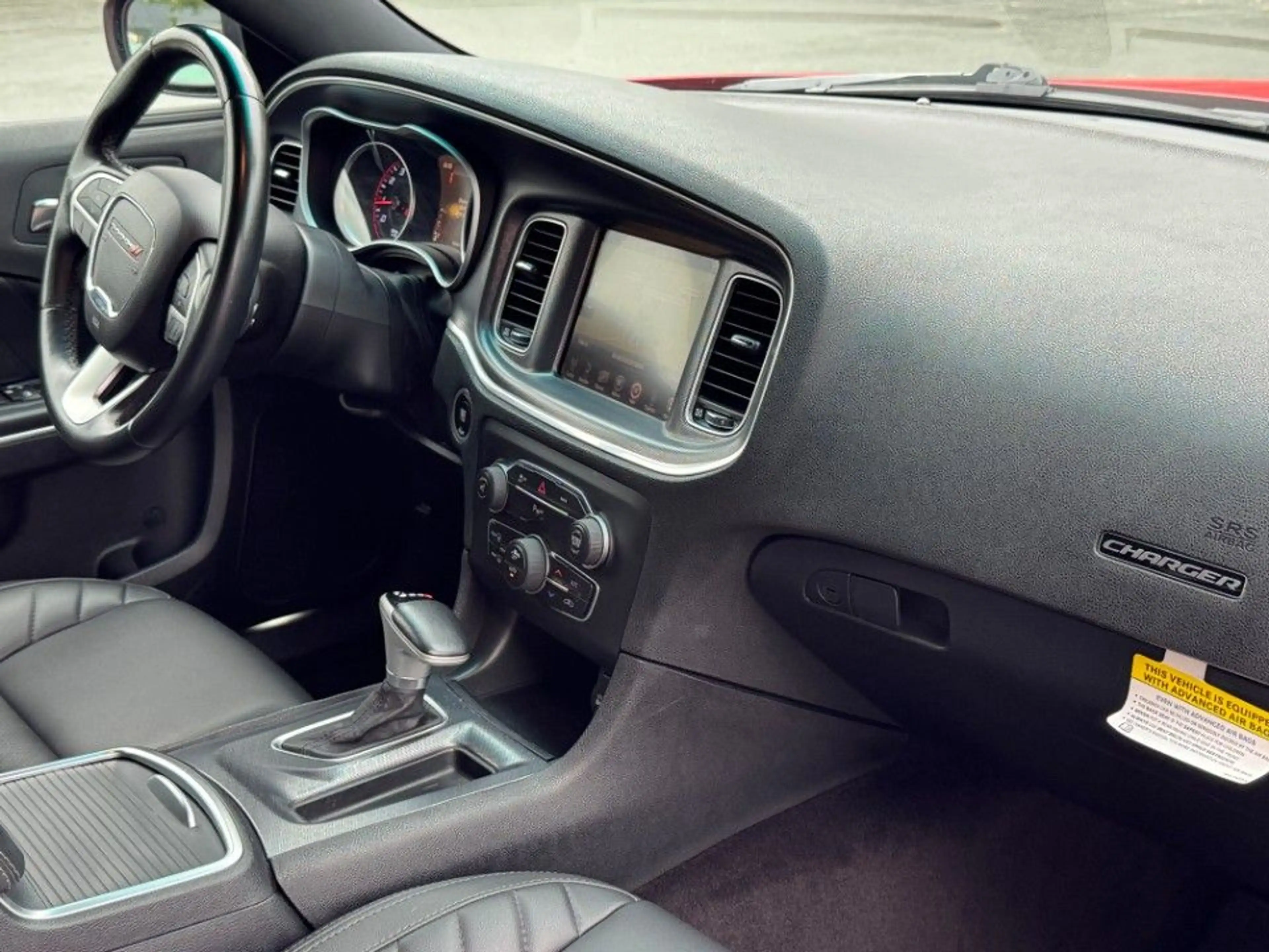 Dodge Charger 3.6 Pentastar mit LPG Leder Kamera — photo 5